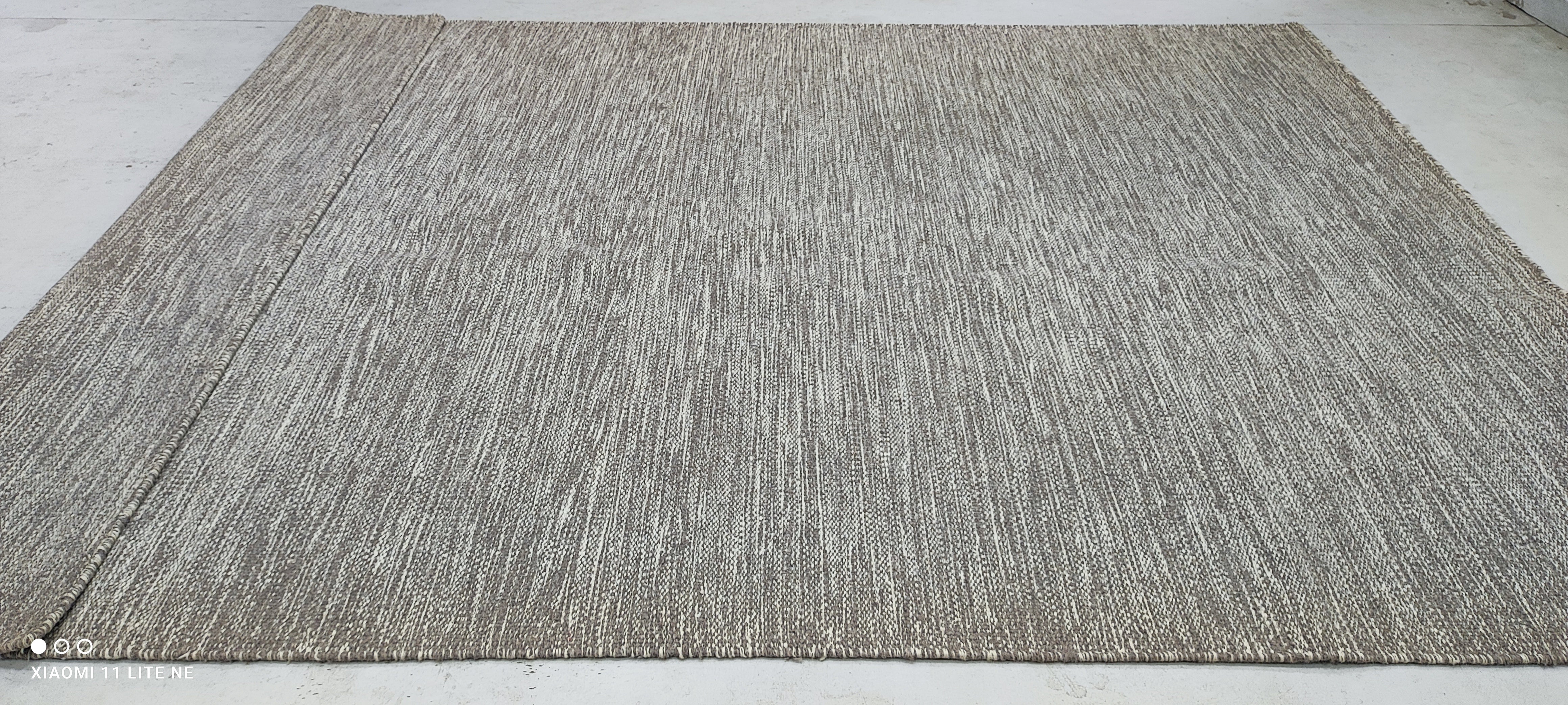 Matt Atlanta 6.6x9.9 Grey Handwoven Modern Rug