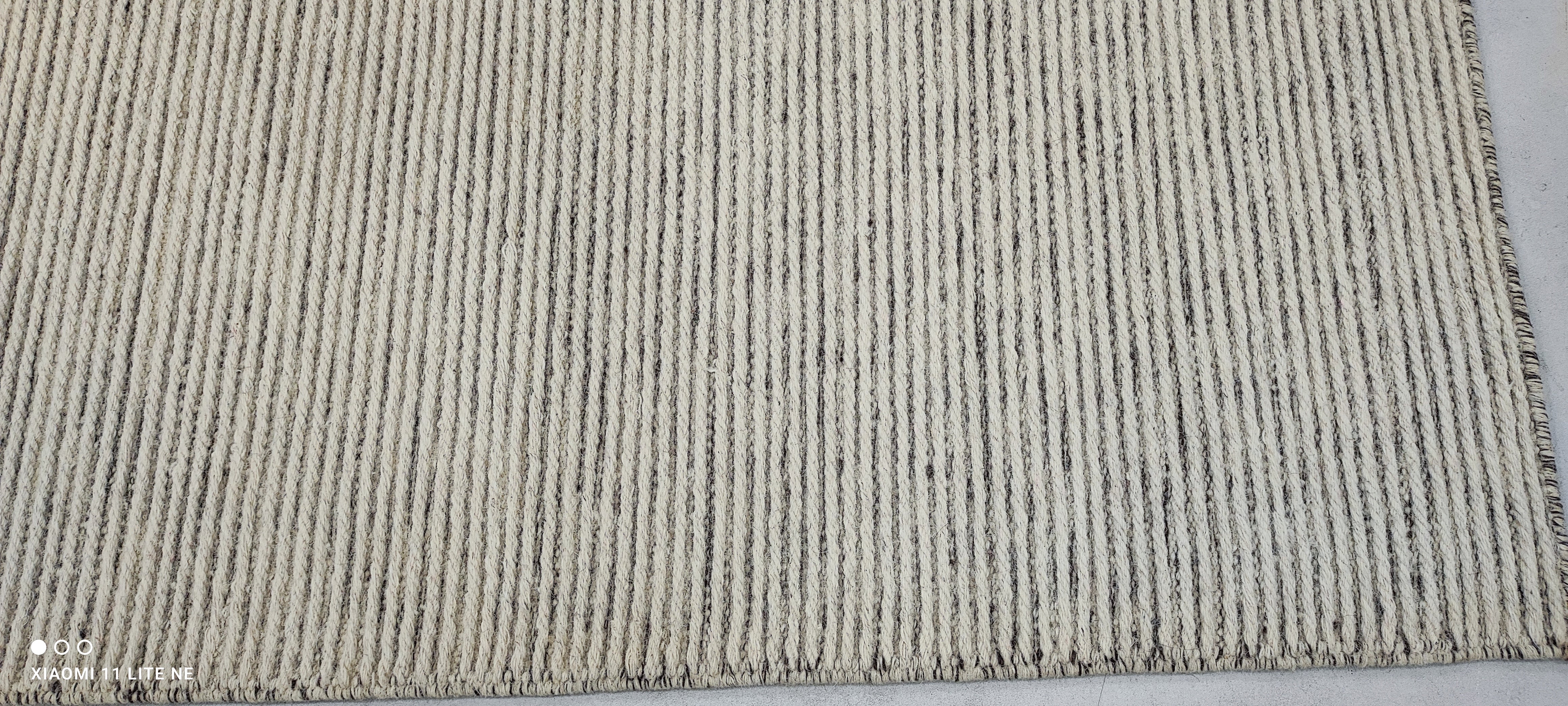 Austin San Beige Handwoven Modern Rug (Multiple Sizes)