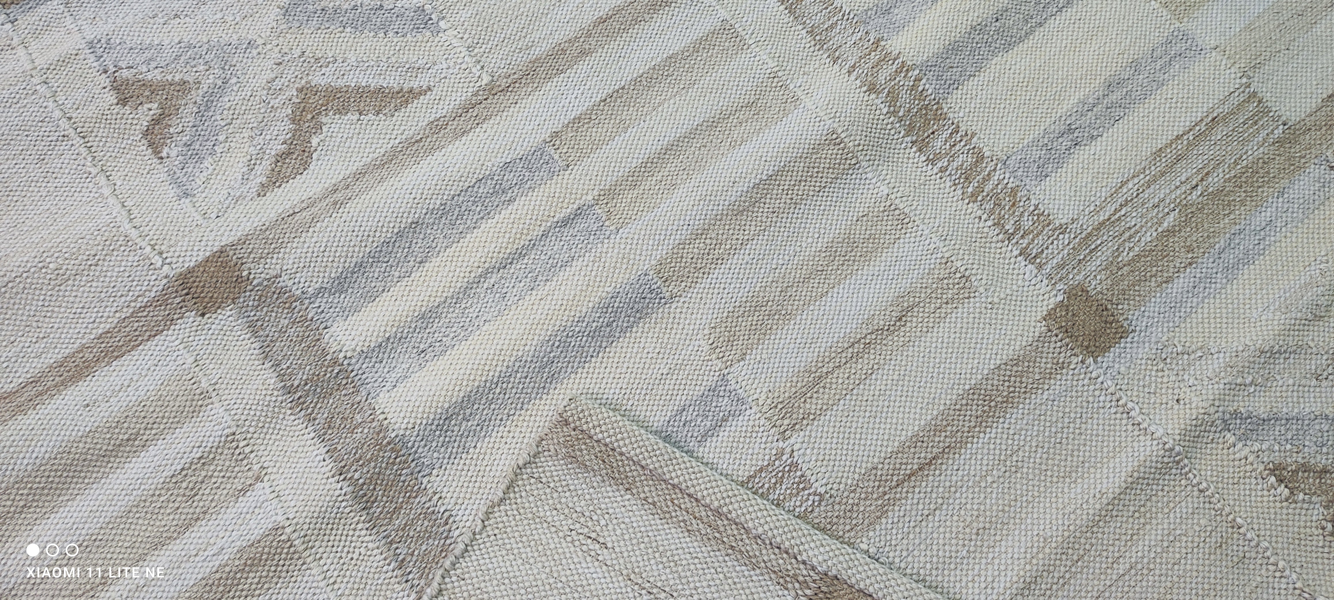 Johnny DePhillipo 9x12 Grey Handwoven Modern Rug