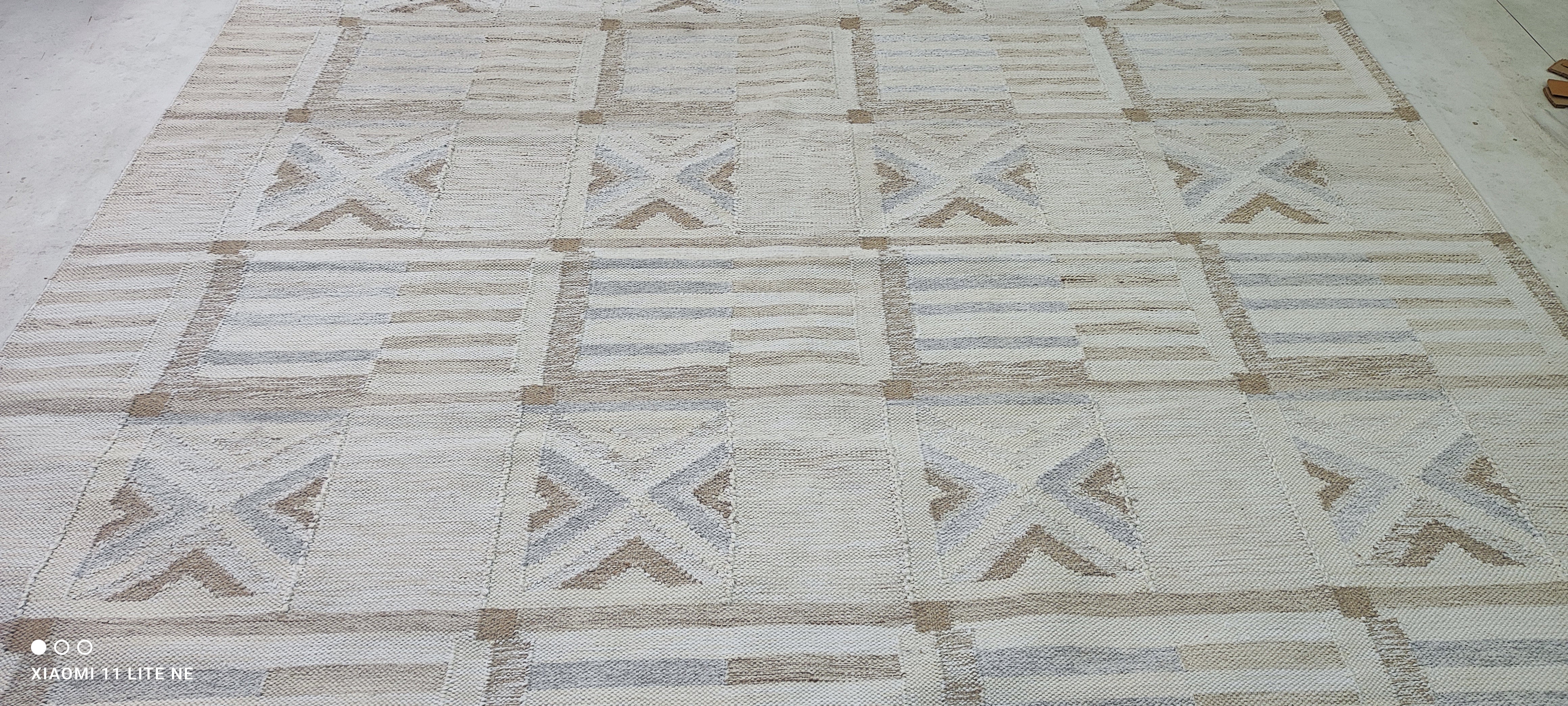 Johnny DePhillipo 9x12 Grey Handwoven Modern Rug