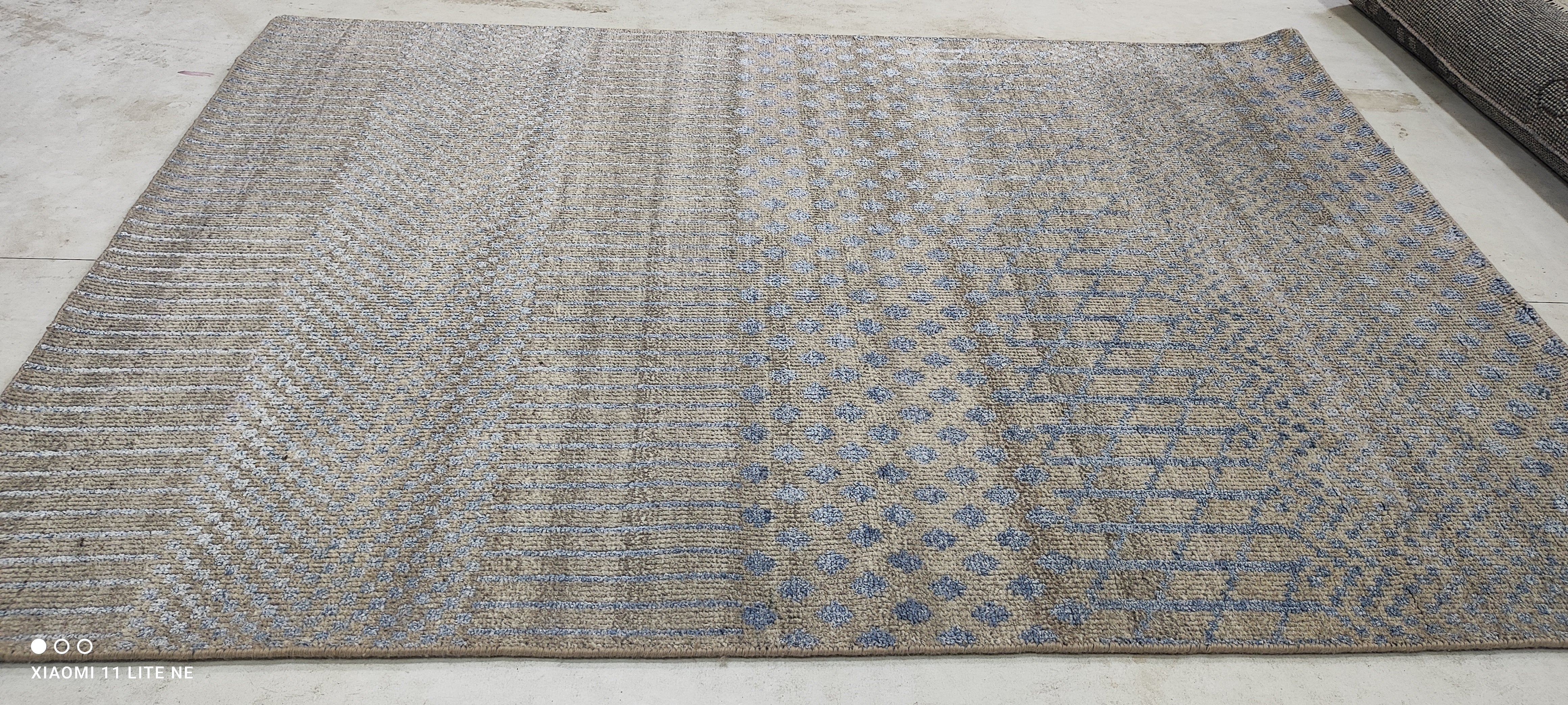 Michael Zegen 5.6x7.6 Grey Hand-Knotted Modern Style Rug