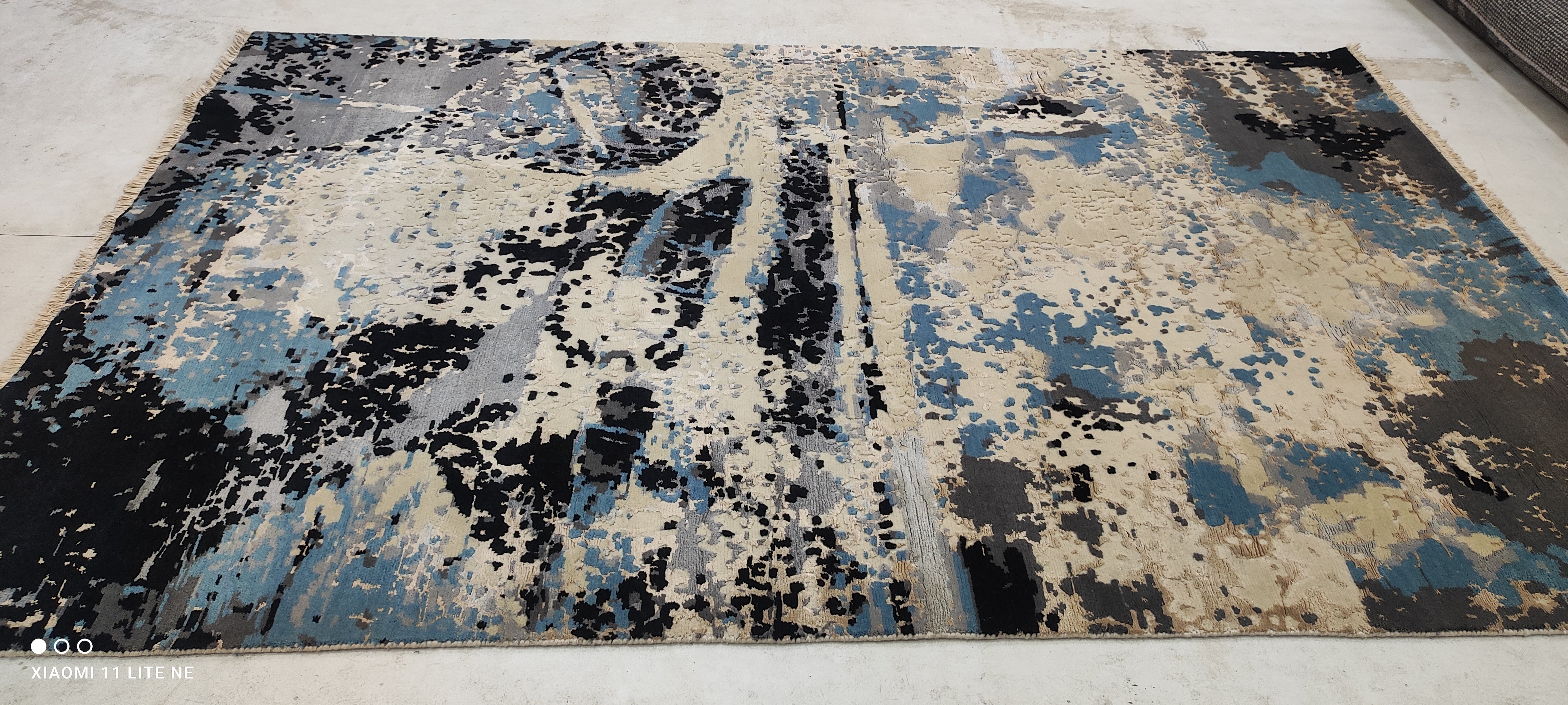 William Jiffy 5x7.9 Blue Hand-Knotted Modern Style Rug
