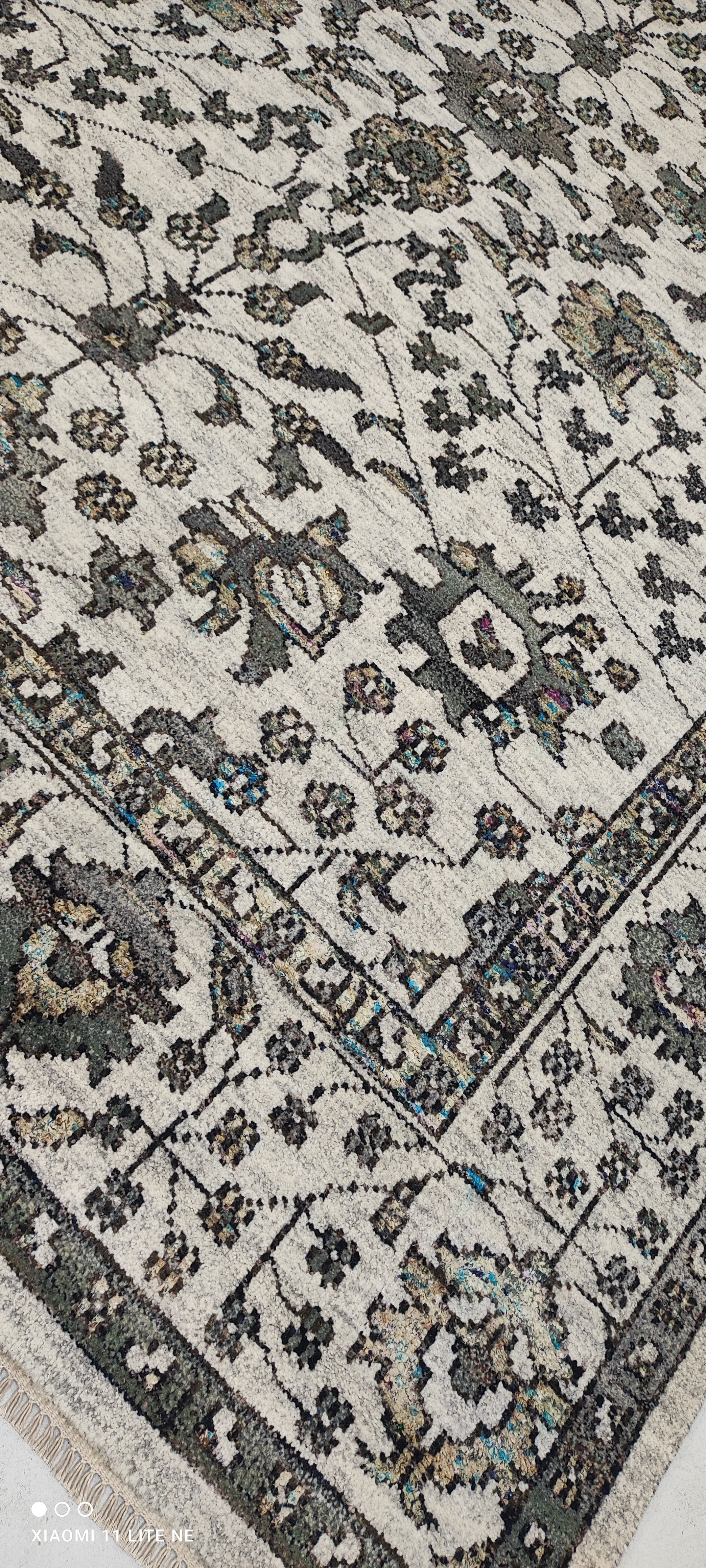 Lilli Stein 8x10 Silver Hand-Knotted Oushak Rug