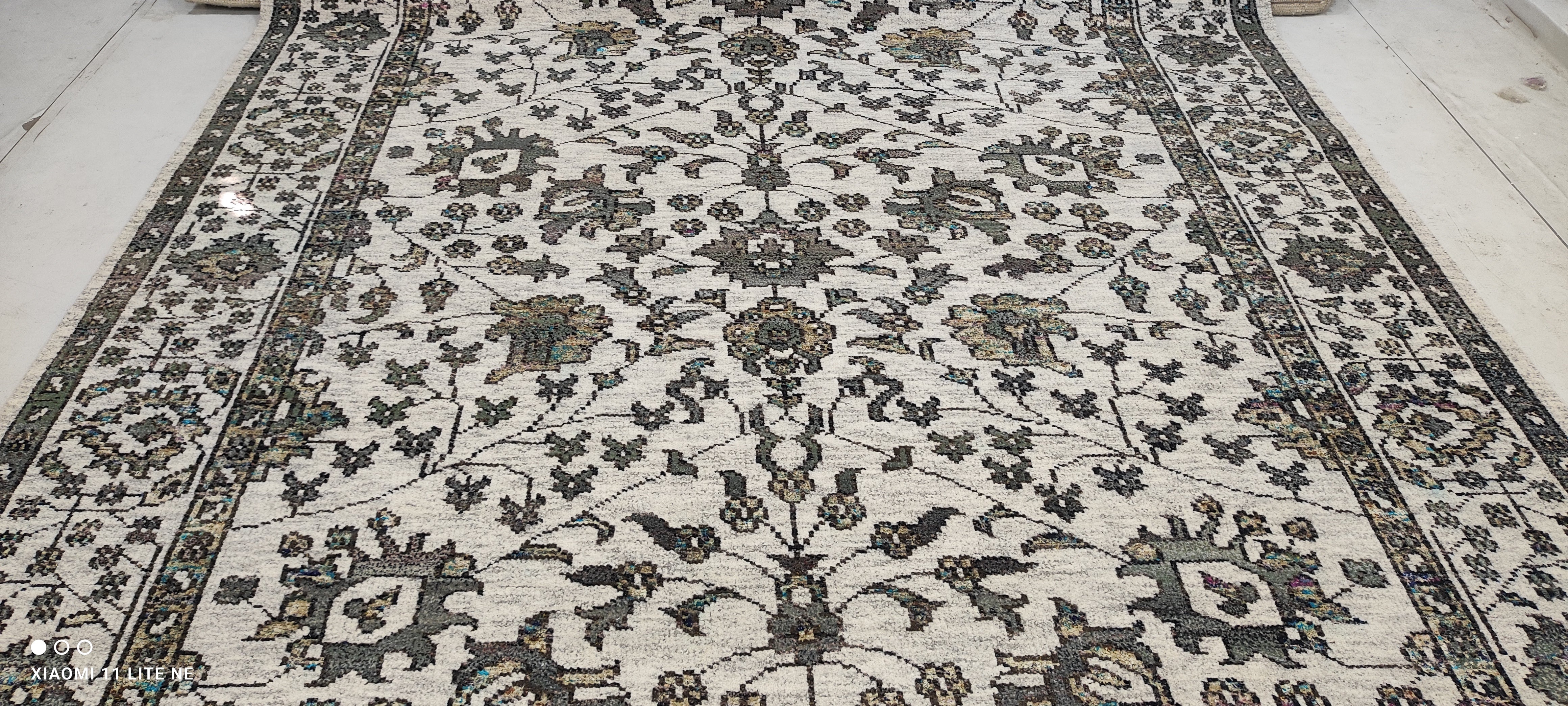 Lilli Stein 8x10 Silver Hand-Knotted Oushak Rug
