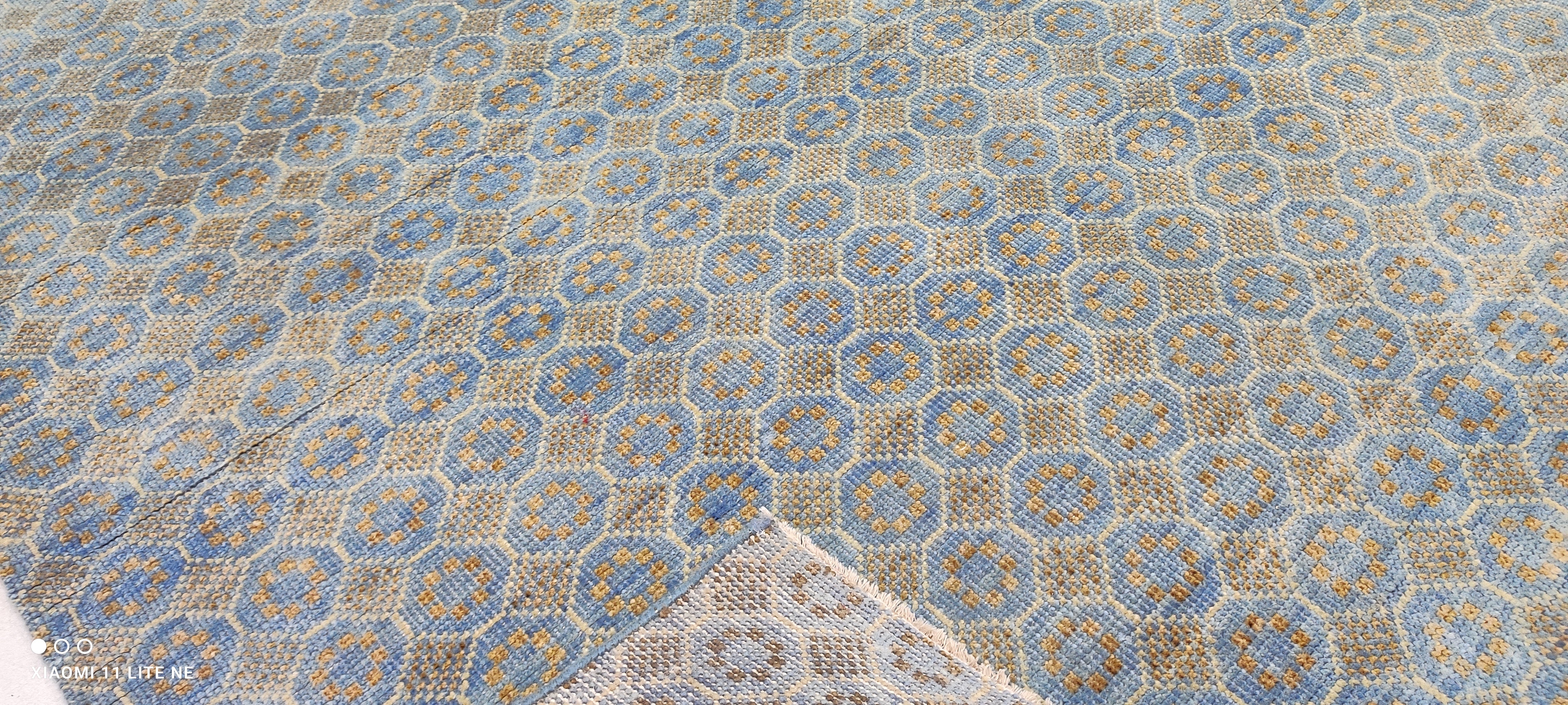 Santino Fontana 8x10 Blue Hand-Knotted Modern Style Rug