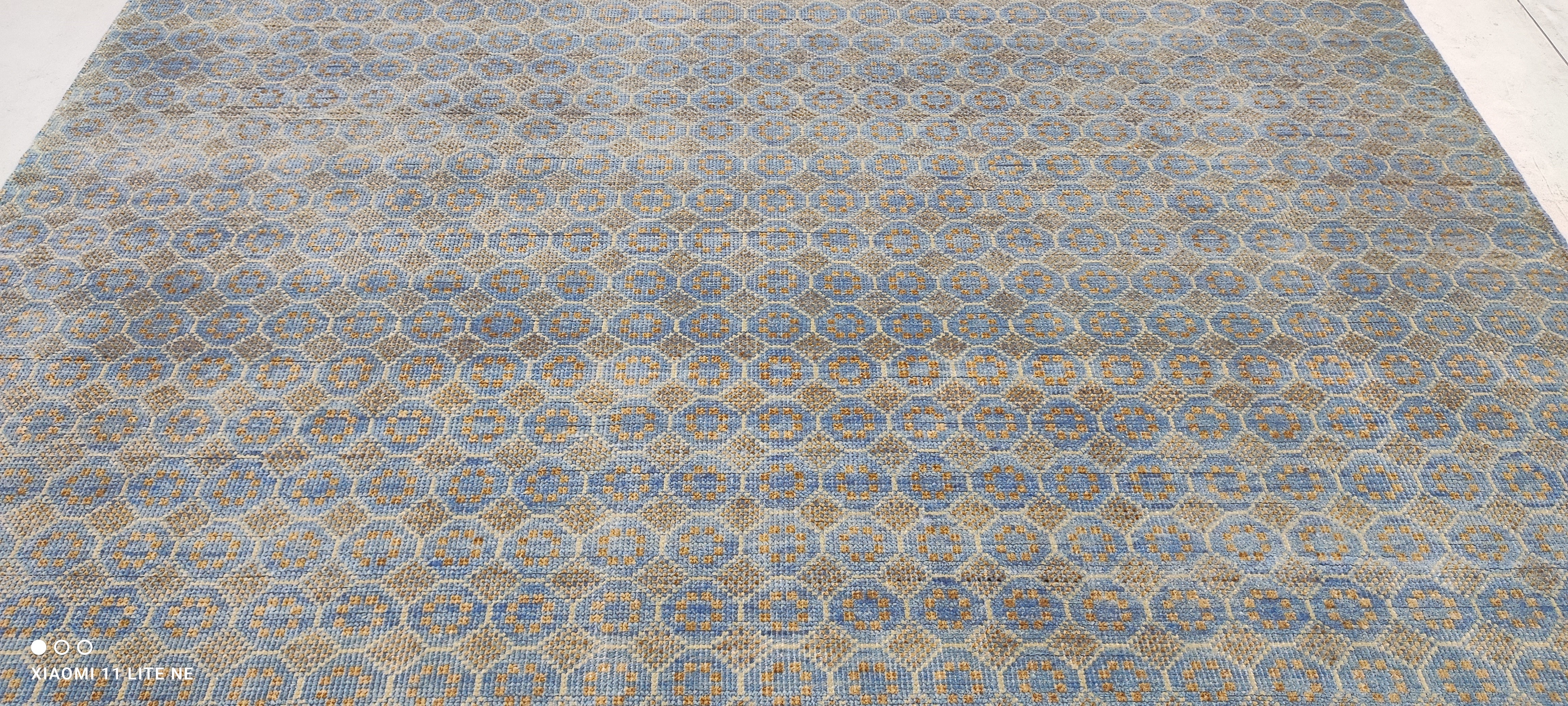 Santino Fontana 8x10 Blue Hand-Knotted Modern Style Rug