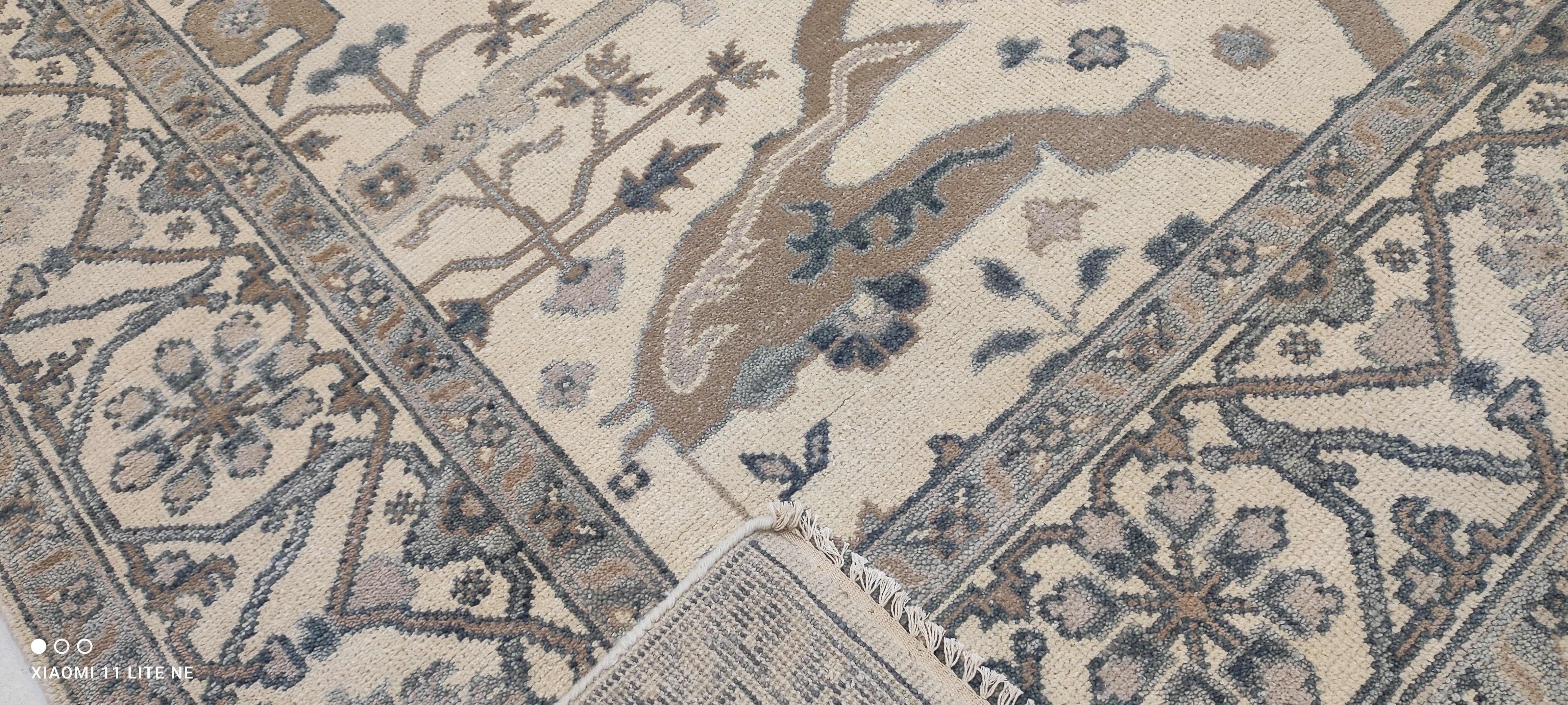 Veanne Cox 8x10 Cream Hand-Knotted Oushak Rug