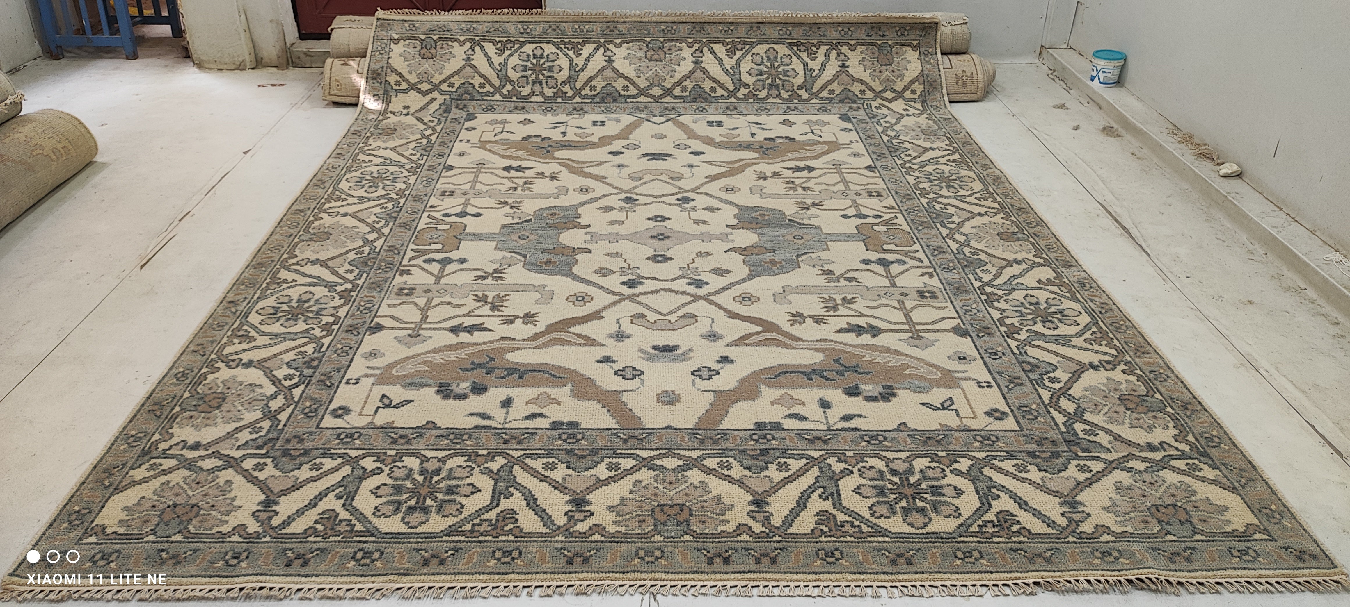 Veanne Cox 8x10 Cream Hand-Knotted Oushak Rug