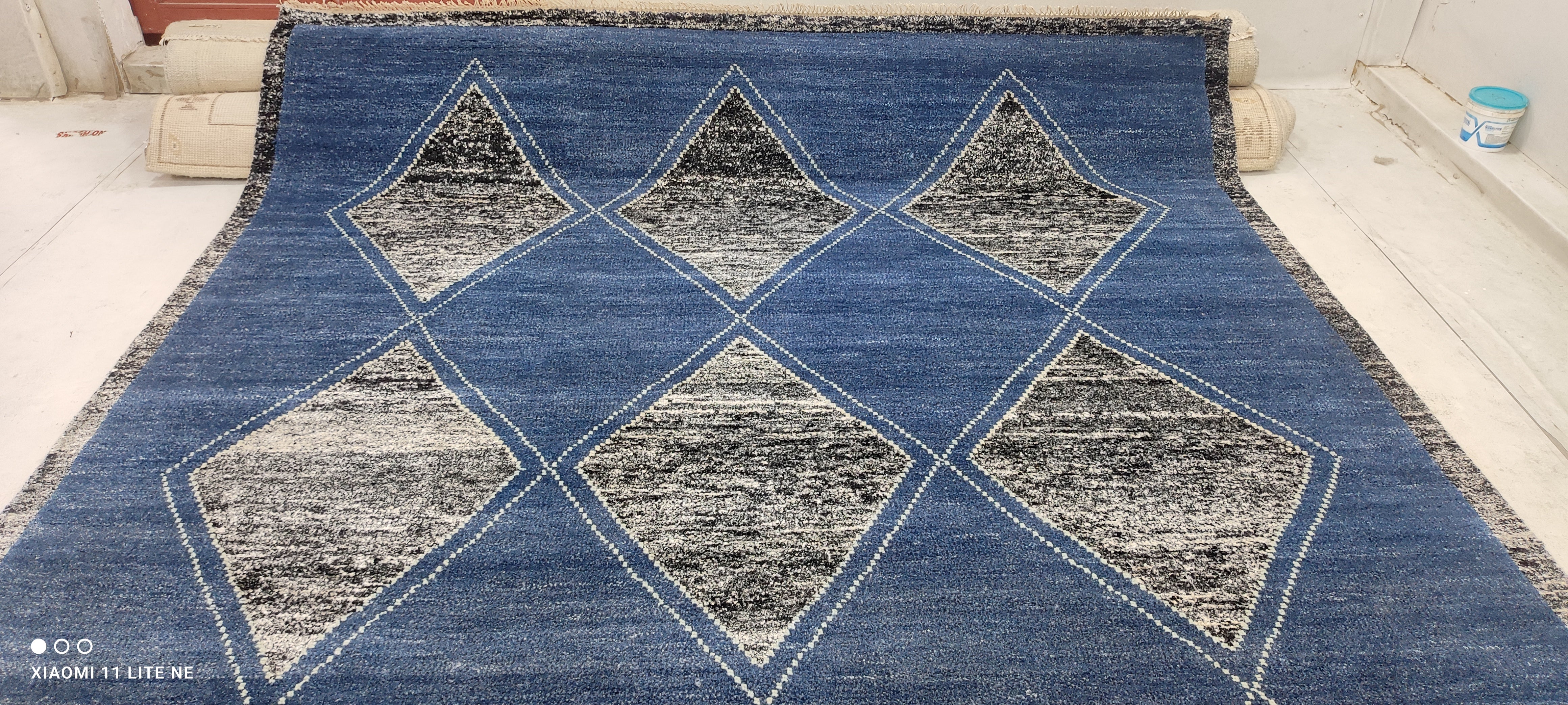 Chris Chirdon 8x10 Blue Hand-Knotted Modern Style Rug