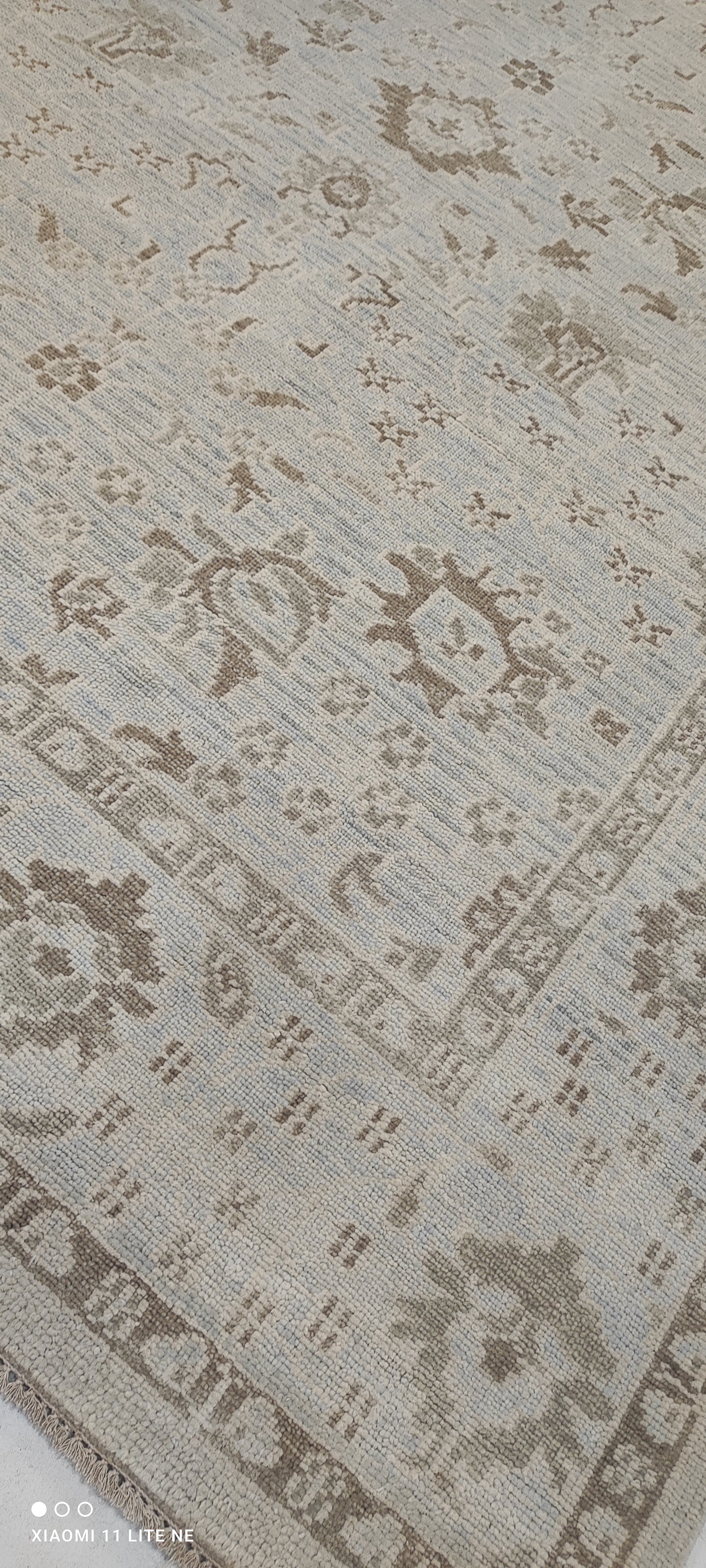 Nina Arianda 8x10 Light Green Hand-Knotted Oushak Rug