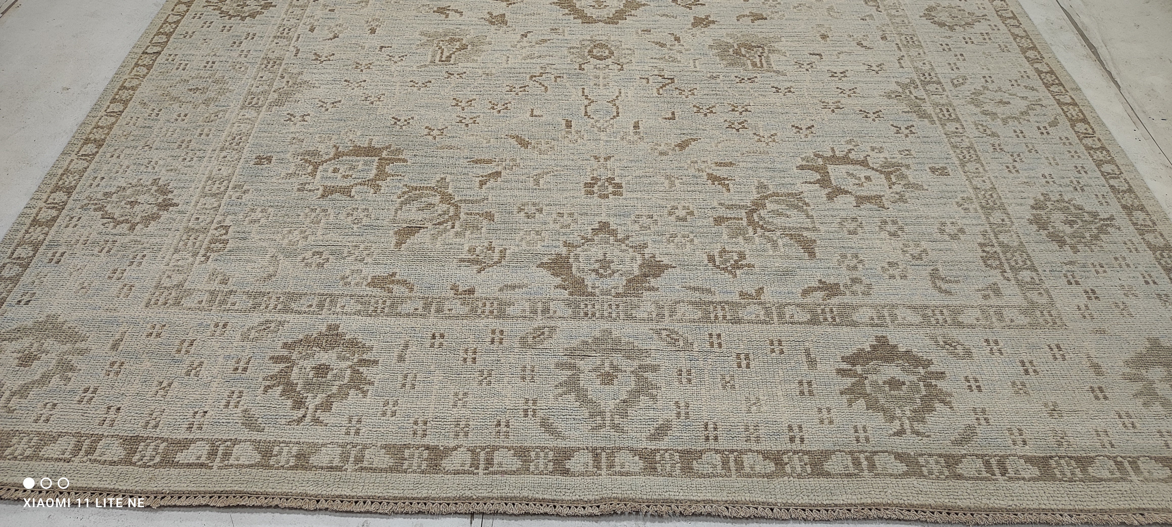 Nina Arianda 8x10 Light Green Hand-Knotted Oushak Rug