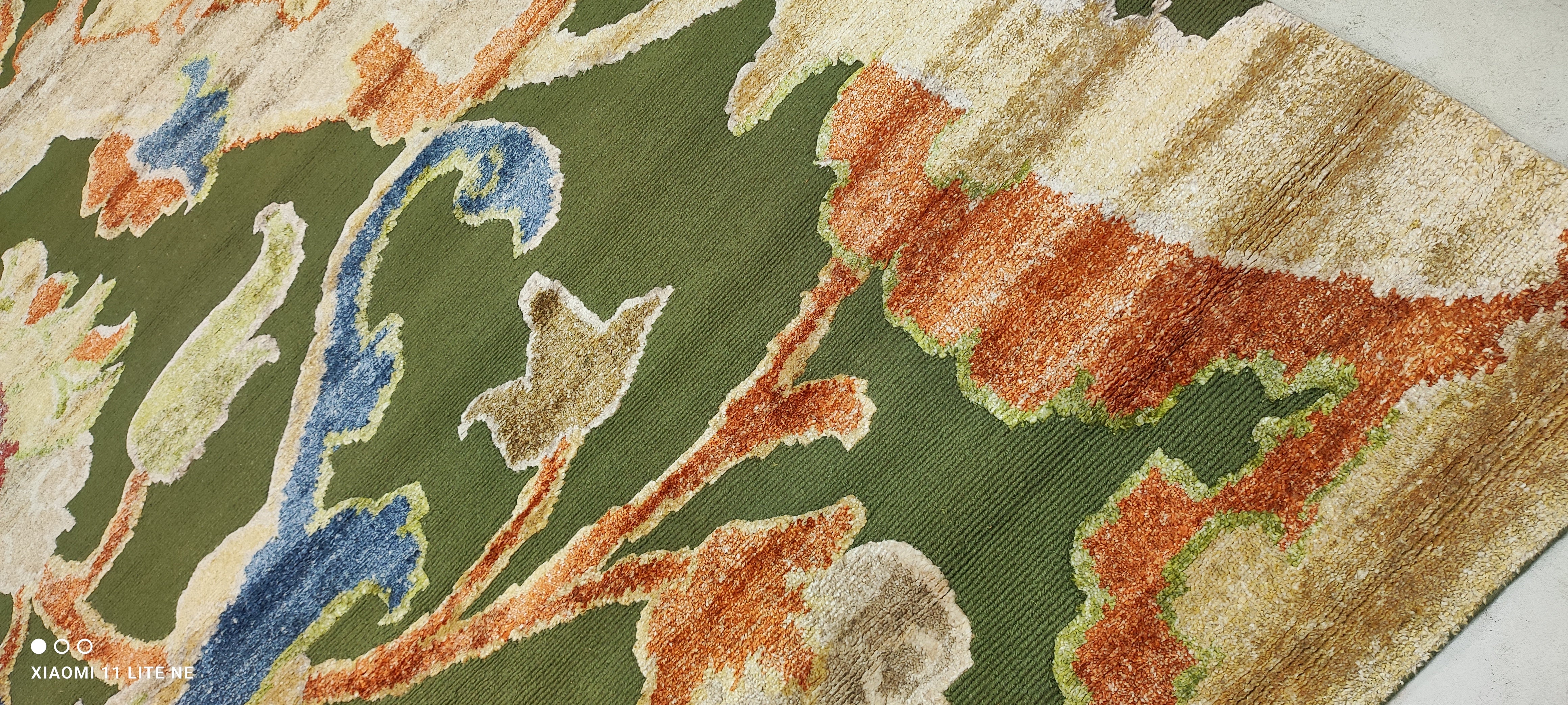 Eric Berryman 8x10 Green Hand-Knotted Modern Style Rug