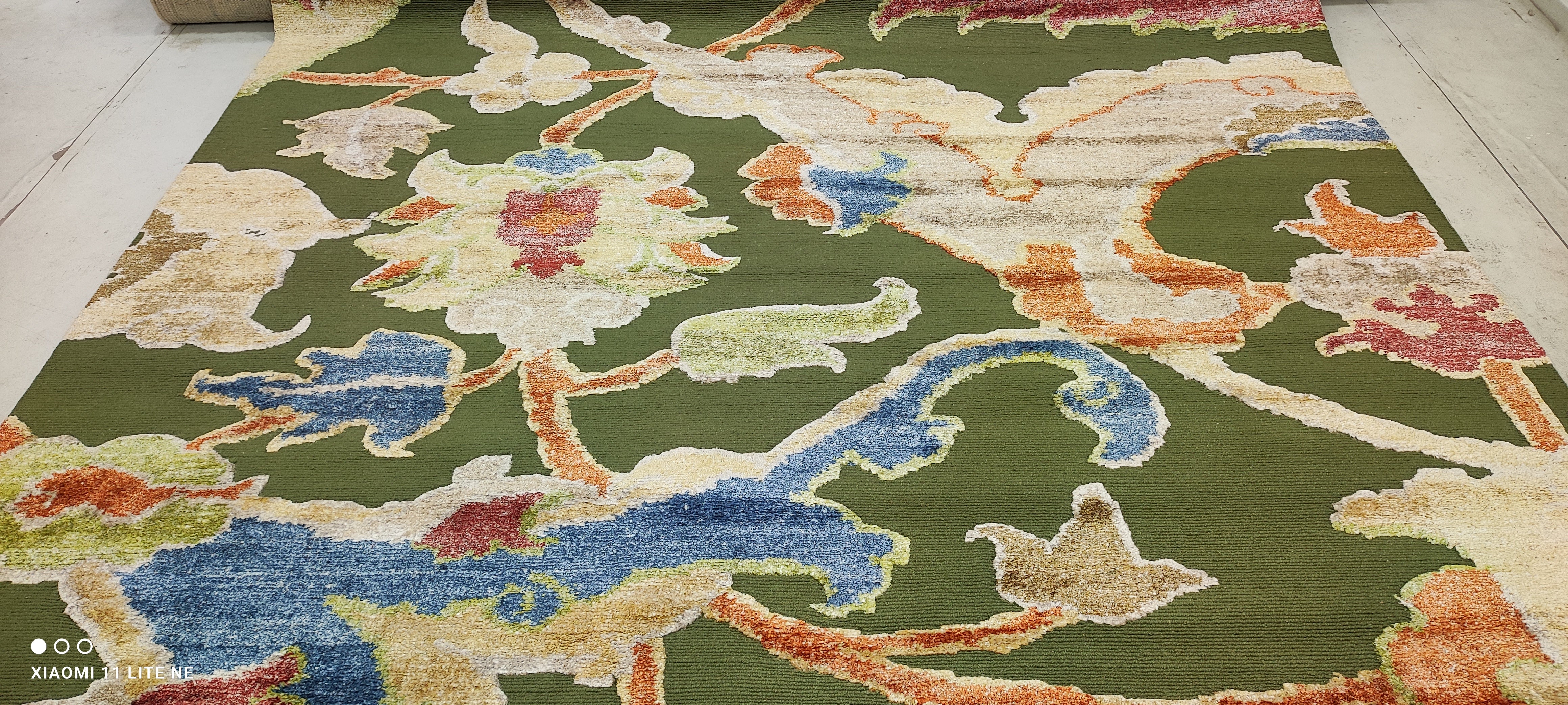 Eric Berryman 8x10 Green Hand-Knotted Modern Style Rug