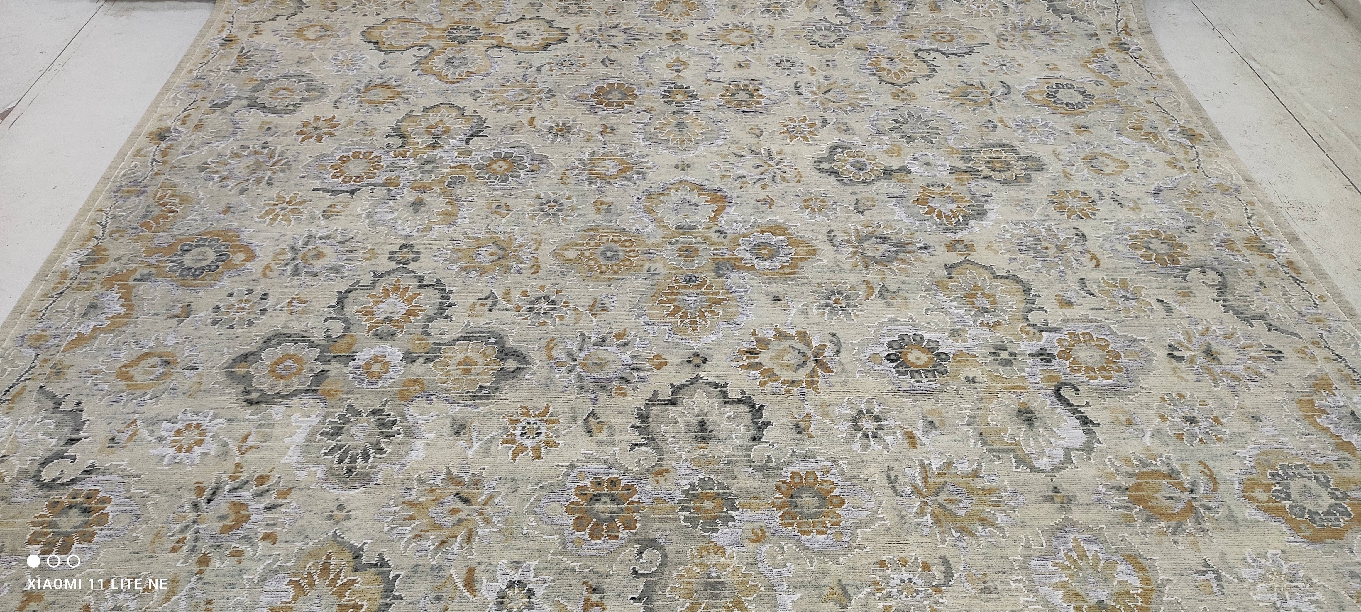 Matthew Jeffers 8x10 Grey Hand-Knotted Modern Style Rug