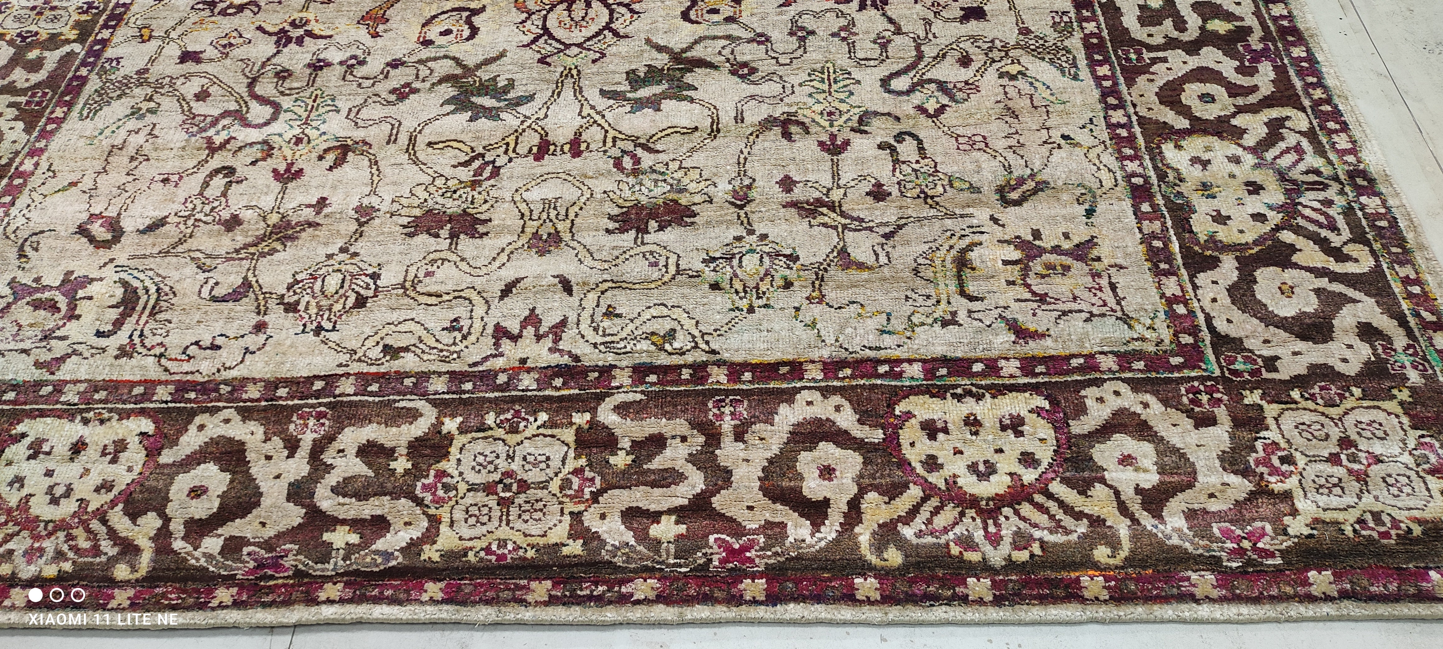Trixie Kole 8x10 Beige Hand-Knotted Kashan Rug