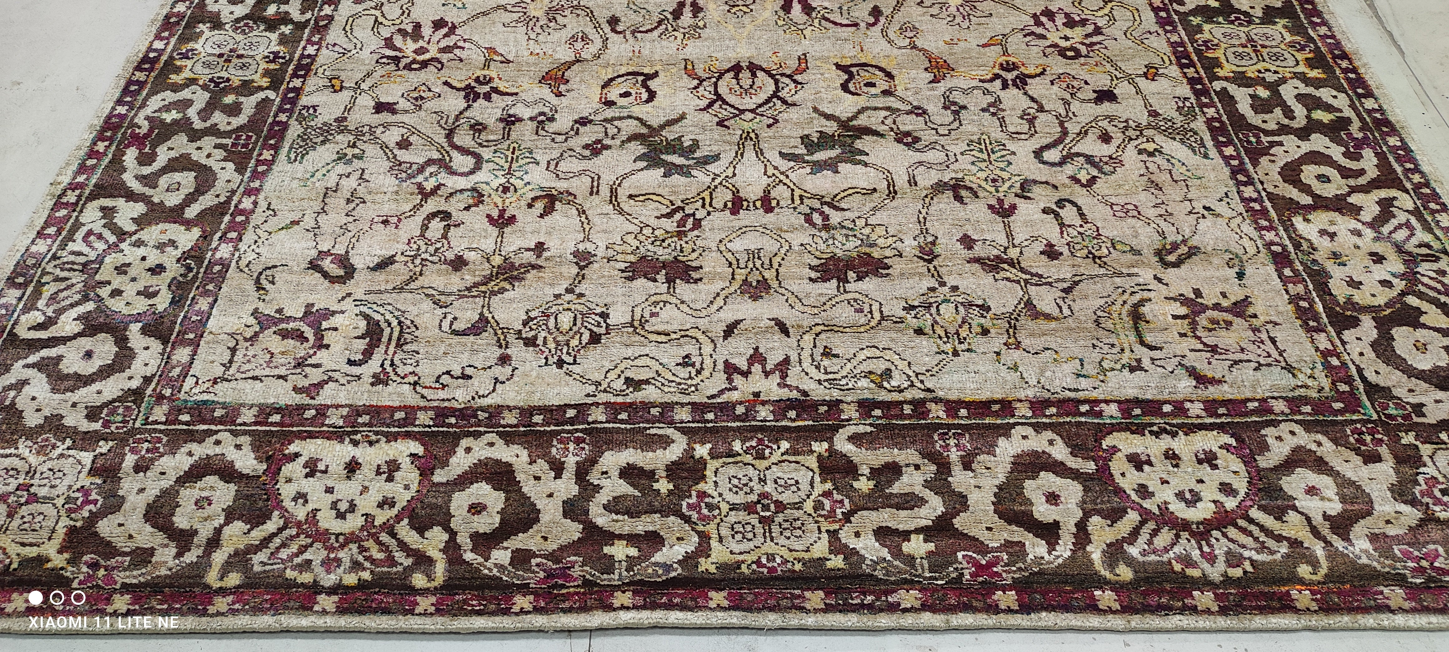 Trixie Kole 8x10 Beige Hand-Knotted Kashan Rug