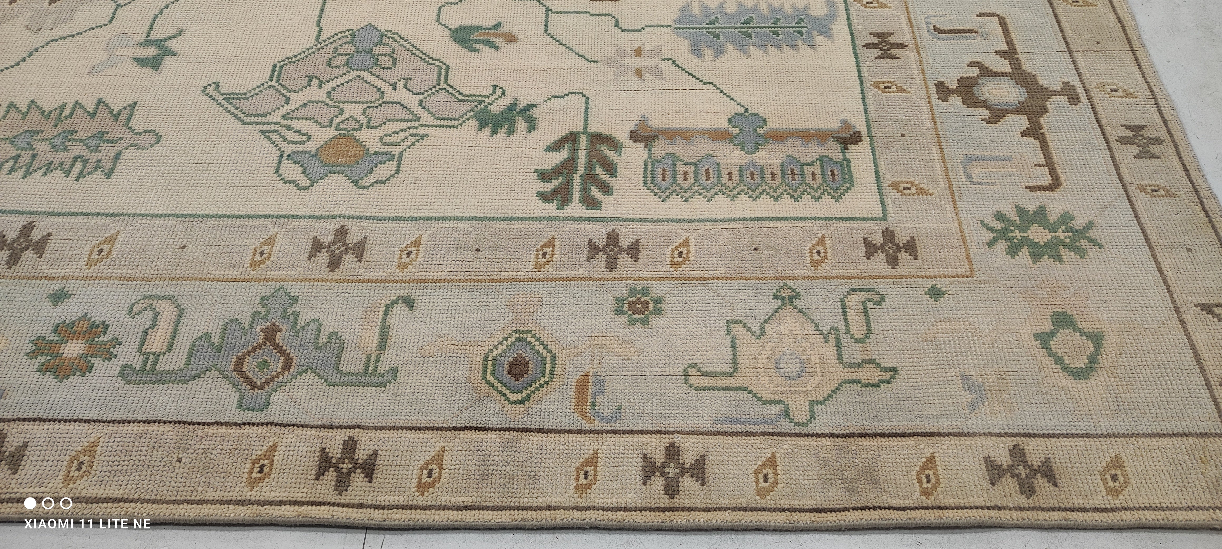 Isabella Moll 9x12 Beige Hand-Knotted Oushak Rug
