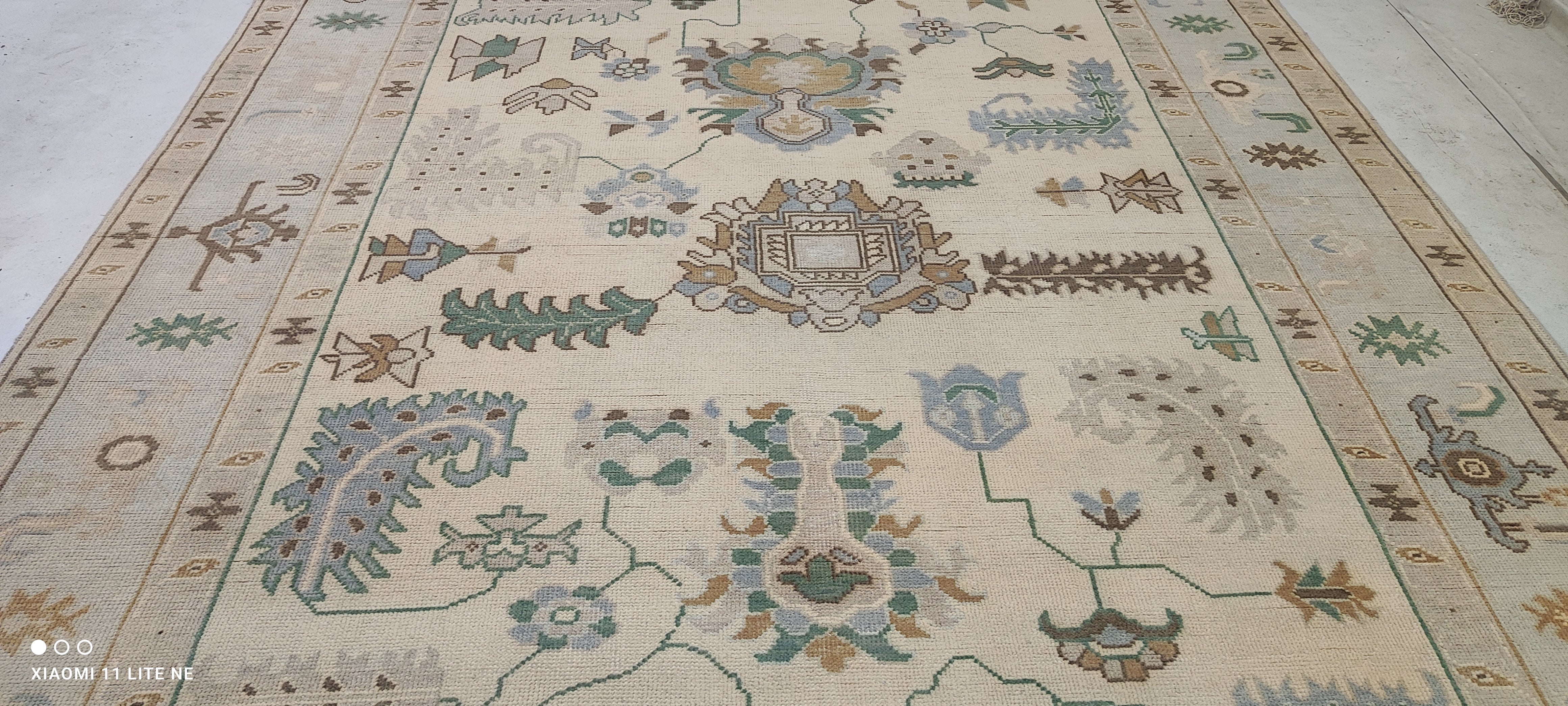 Isabella Moll 9x12 Beige Hand-Knotted Oushak Rug