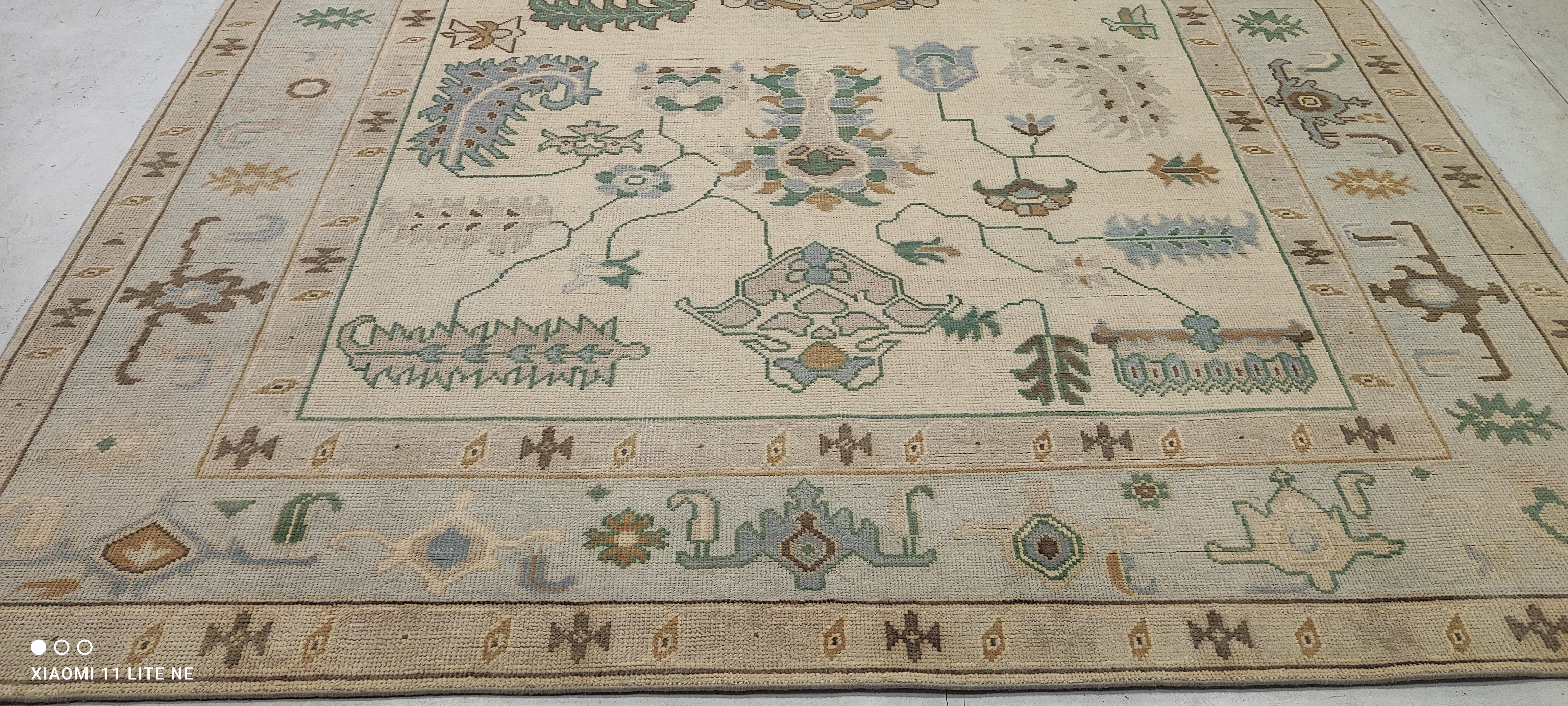 Isabella Moll 9x12 Beige Hand-Knotted Oushak Rug