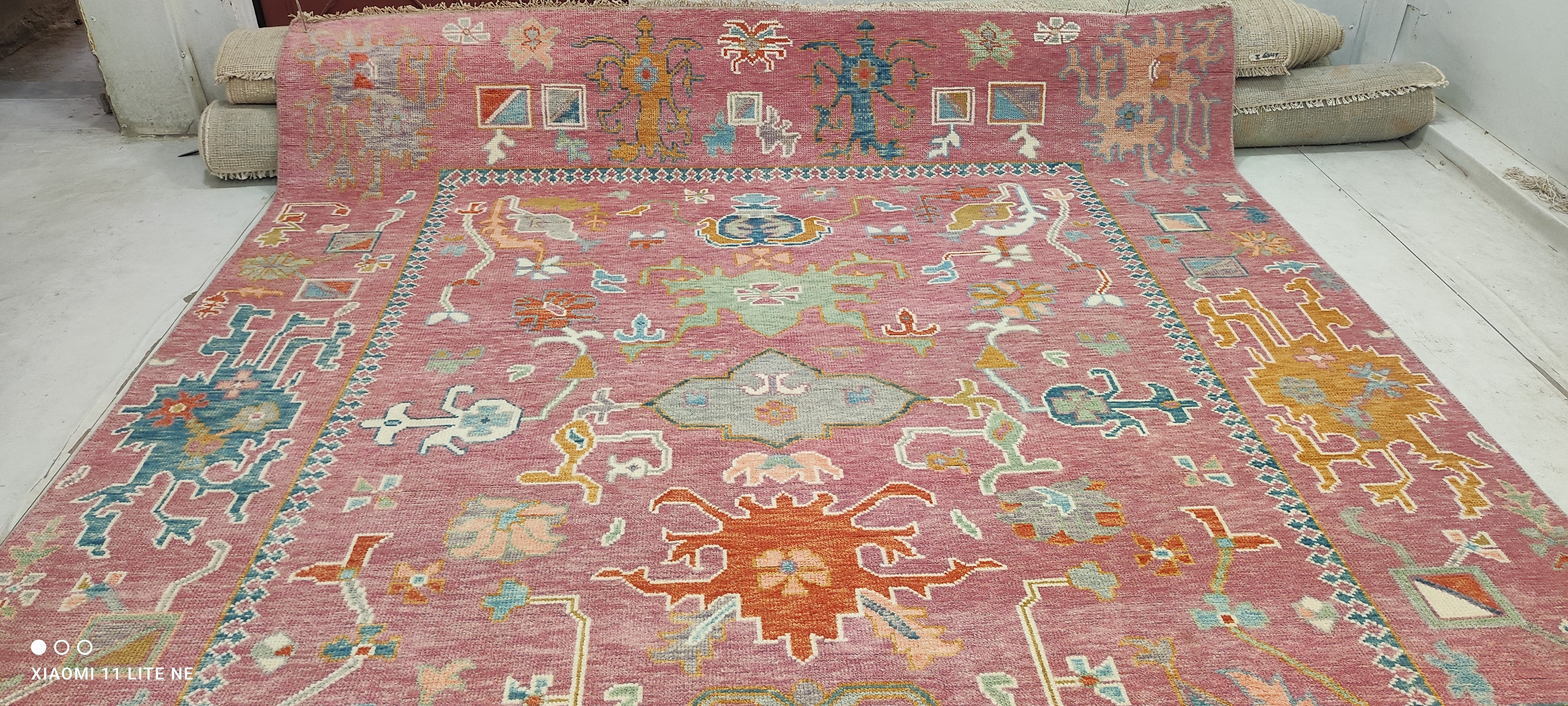Dakota Fanning 9x12 Pink Hand-Knotted Oushak Rug