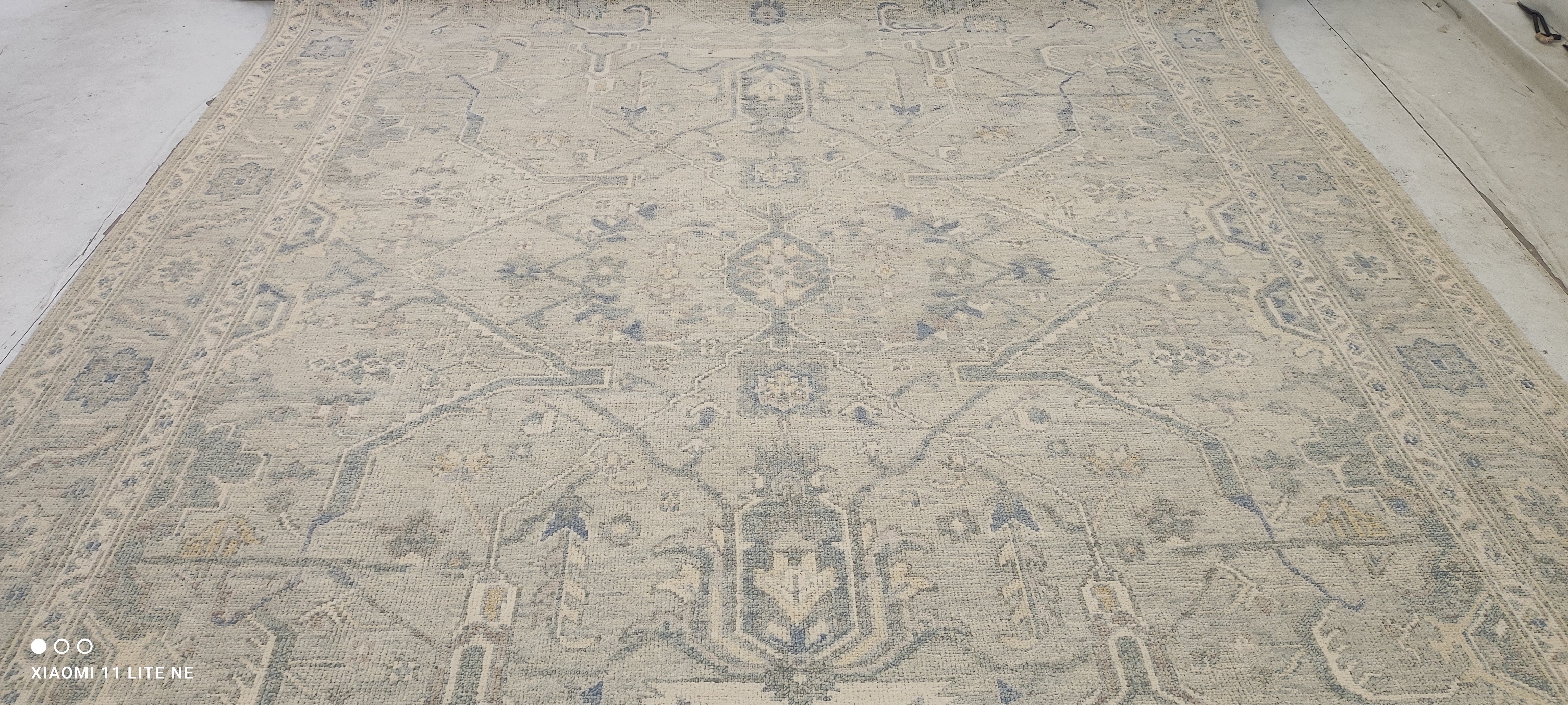 Stacy Murphy Gold 9x12 Grey Hand-Knotted Oushak Rug