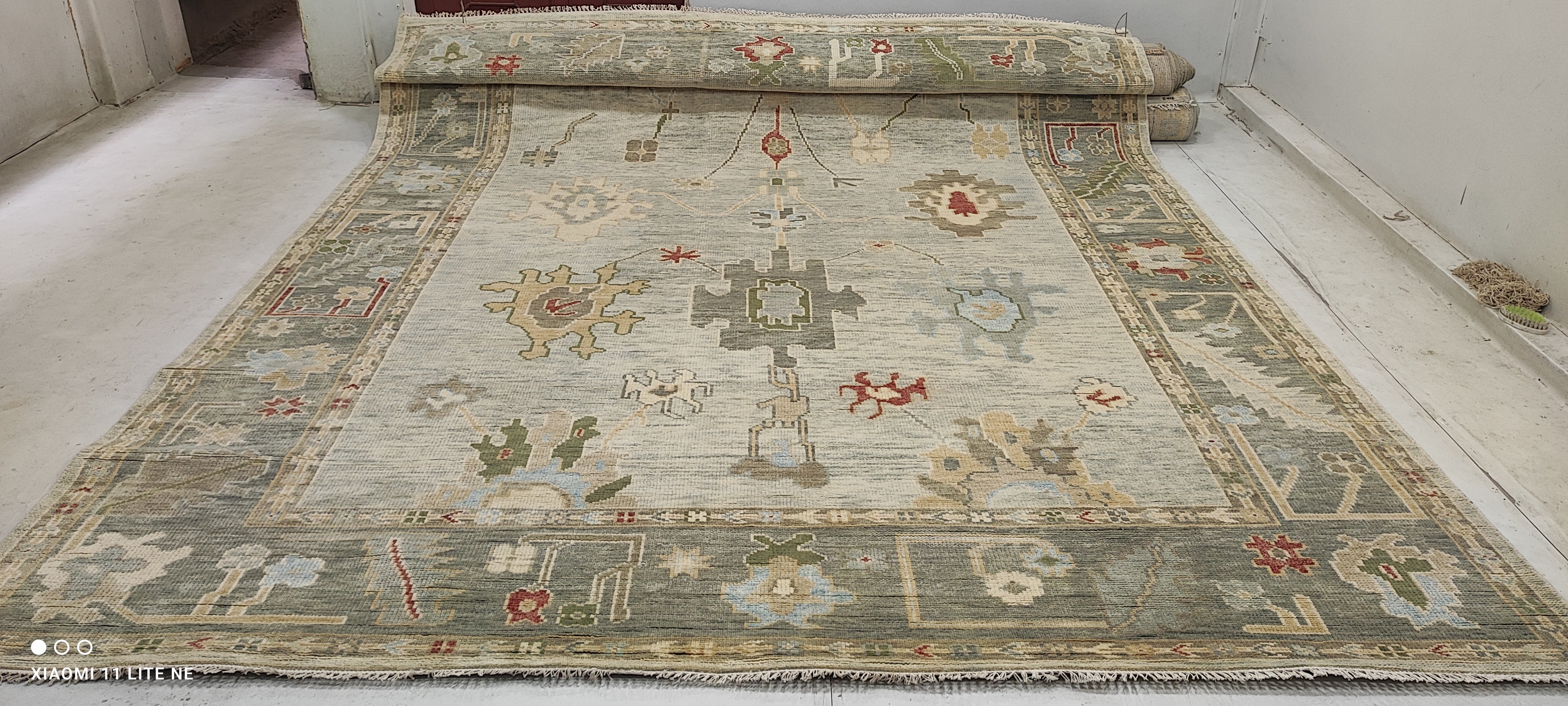 Checka Propper 10x14 Multi Color Hand-Knotted Oushak Rug