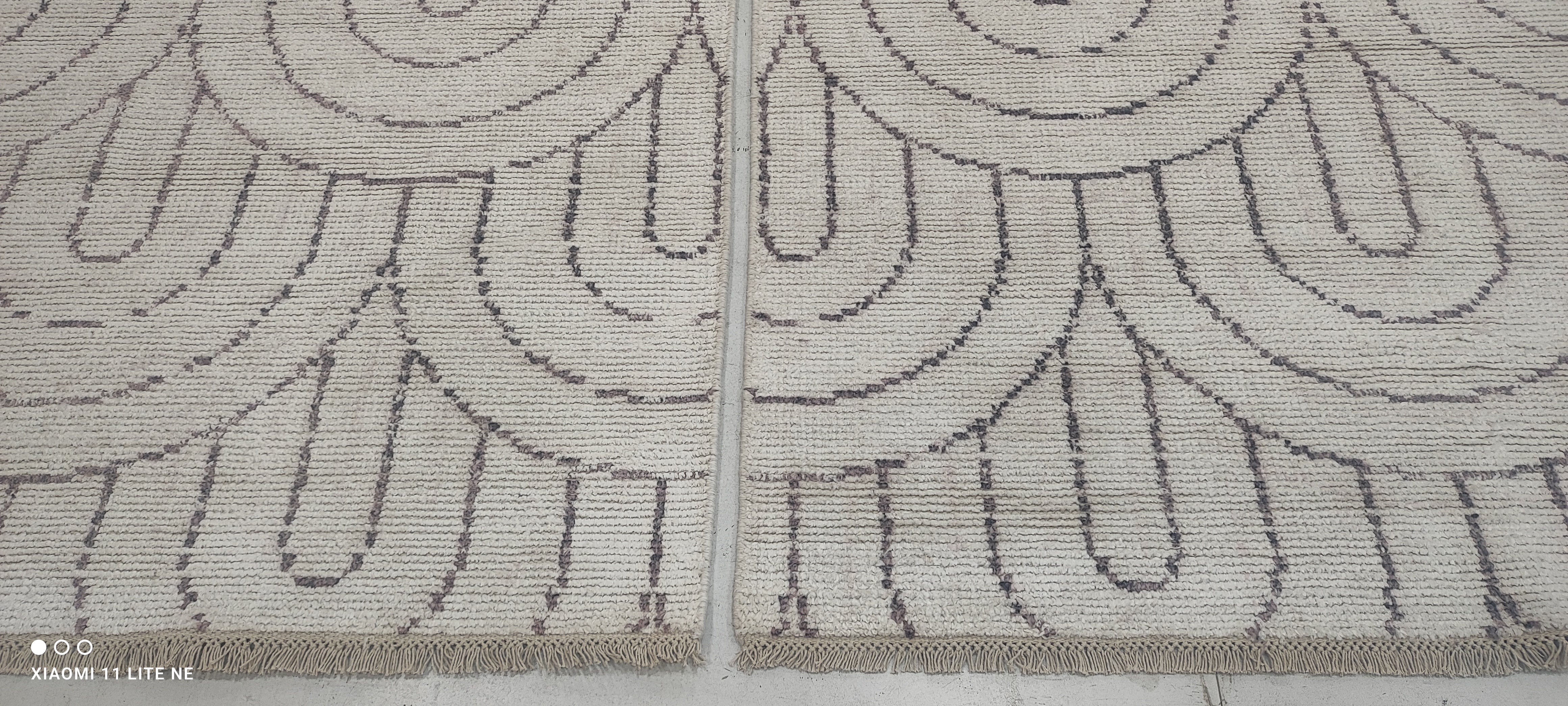 Ben Lester 4.6x6.6 Ivory Hand-Knotted Modern Style Rug