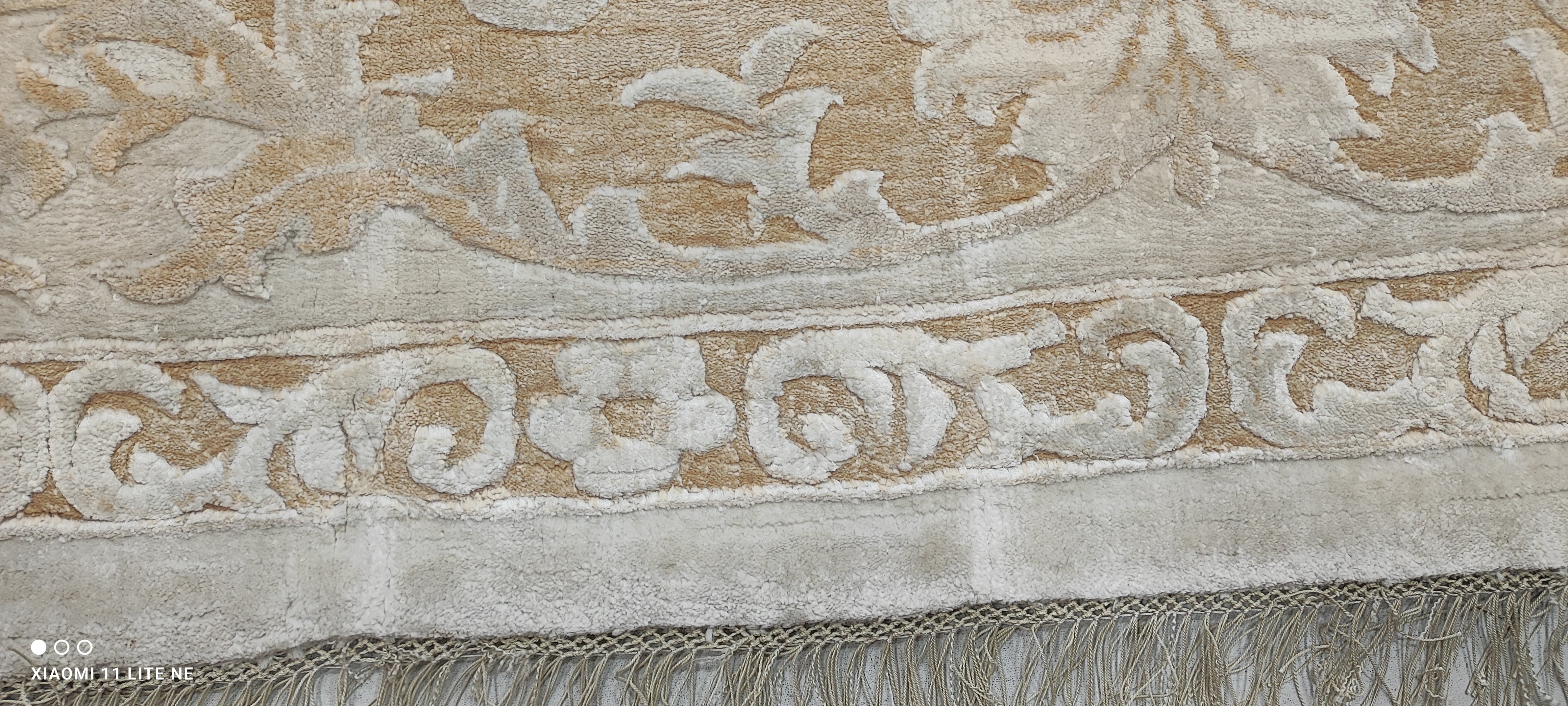 Kate Herron 8x11.6 Silver Hand-Knotted Kashan Rug