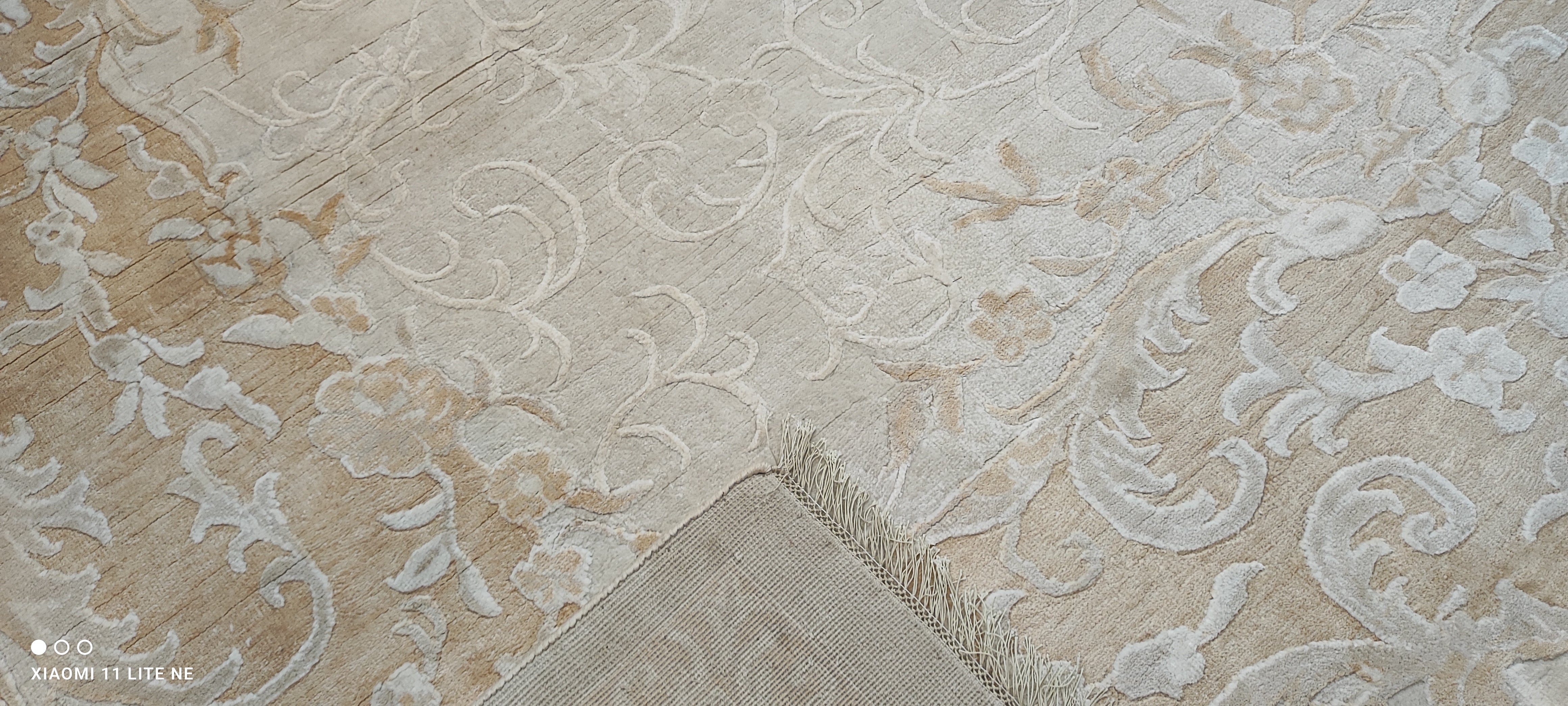 Kate Herron 8x11.6 Silver Hand-Knotted Kashan Rug