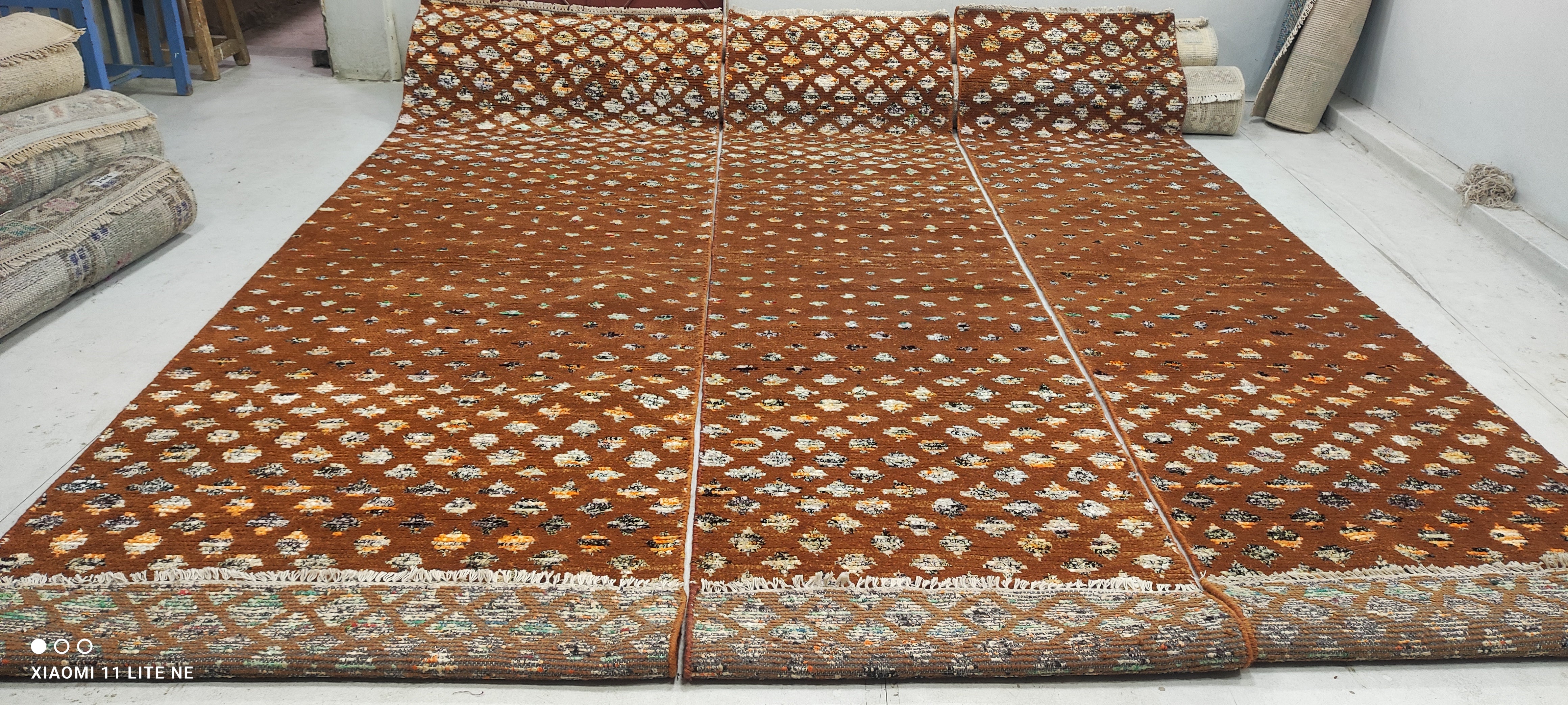 David E. Kelley Hand-Knotted Brown Modern Runner - Multiple Sizes