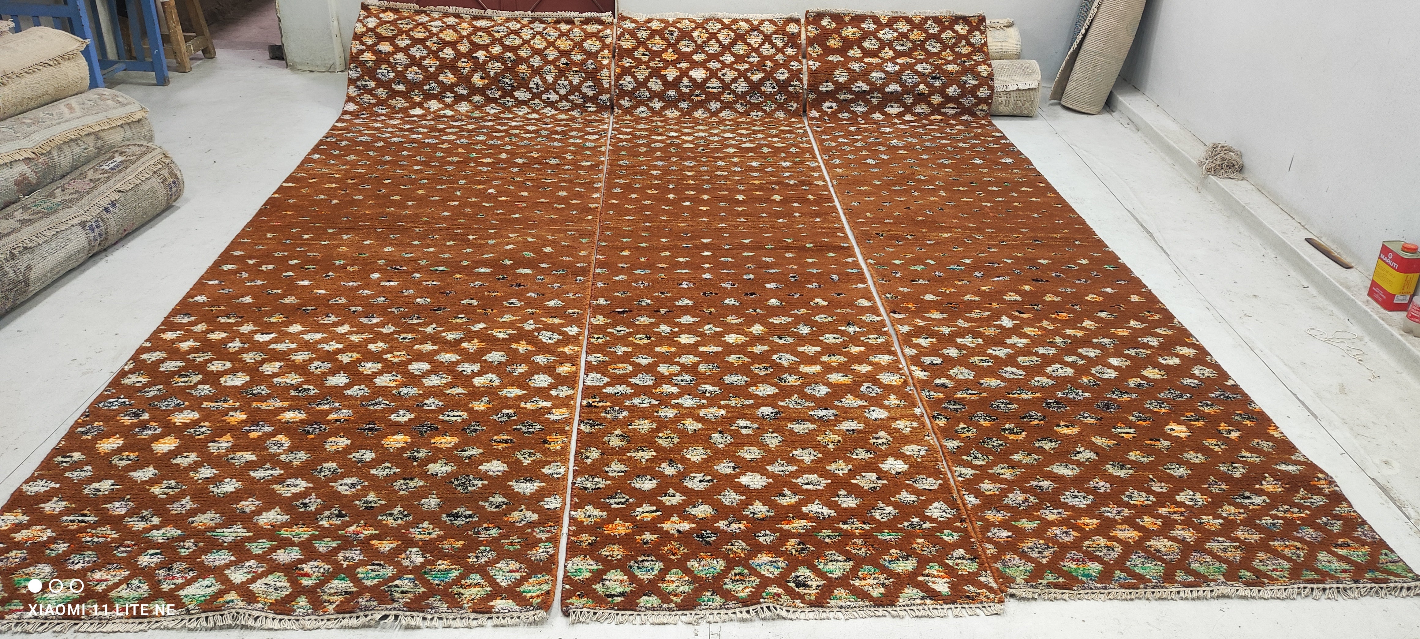 David E. Kelley Hand-Knotted Brown Modern Runner - Multiple Sizes