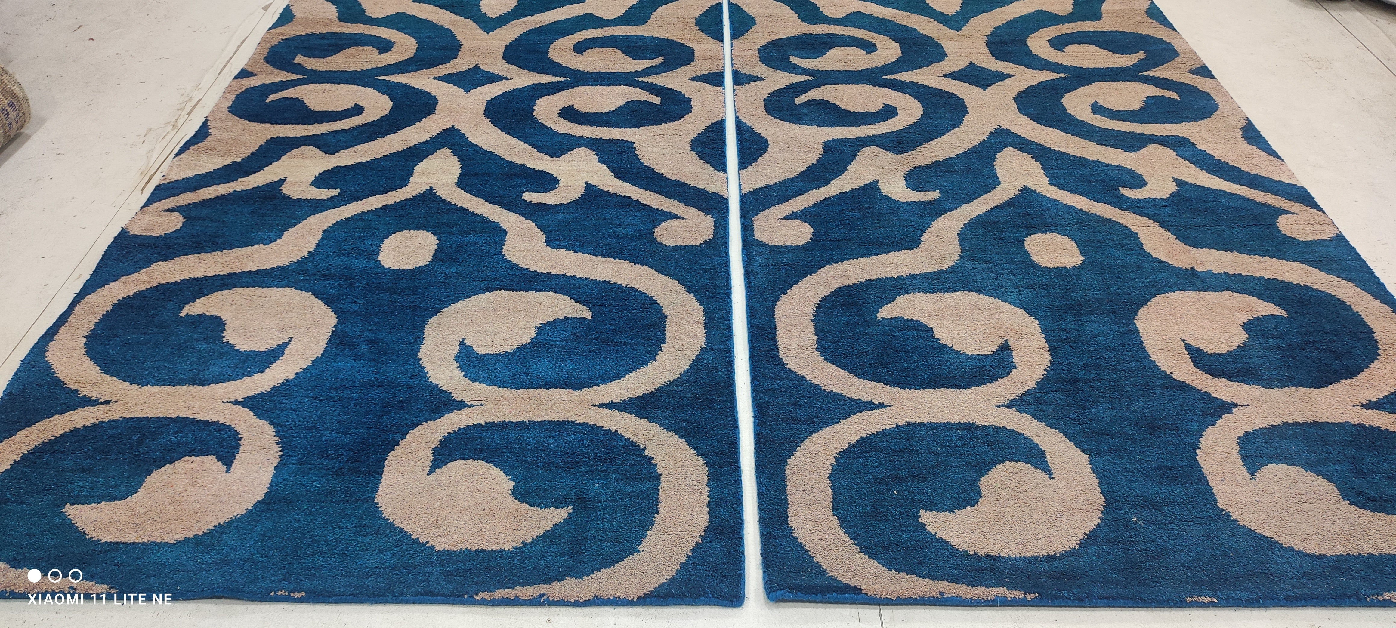 Andre Joel Hudson 4x10 Blue Hand-Knotted Modern Runner