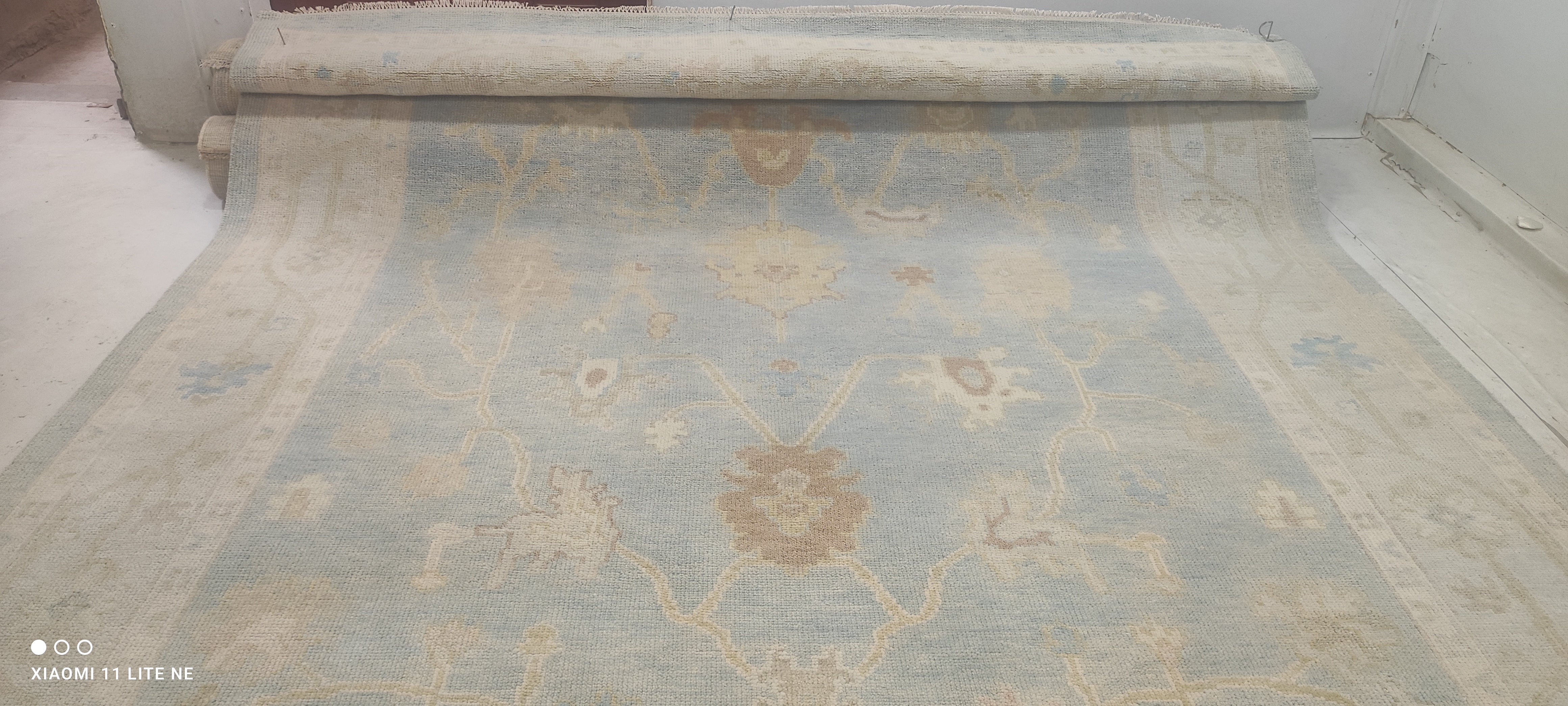 Sasha Diamond 10x14 Light Blue Hand-Knotted Oushak Rug