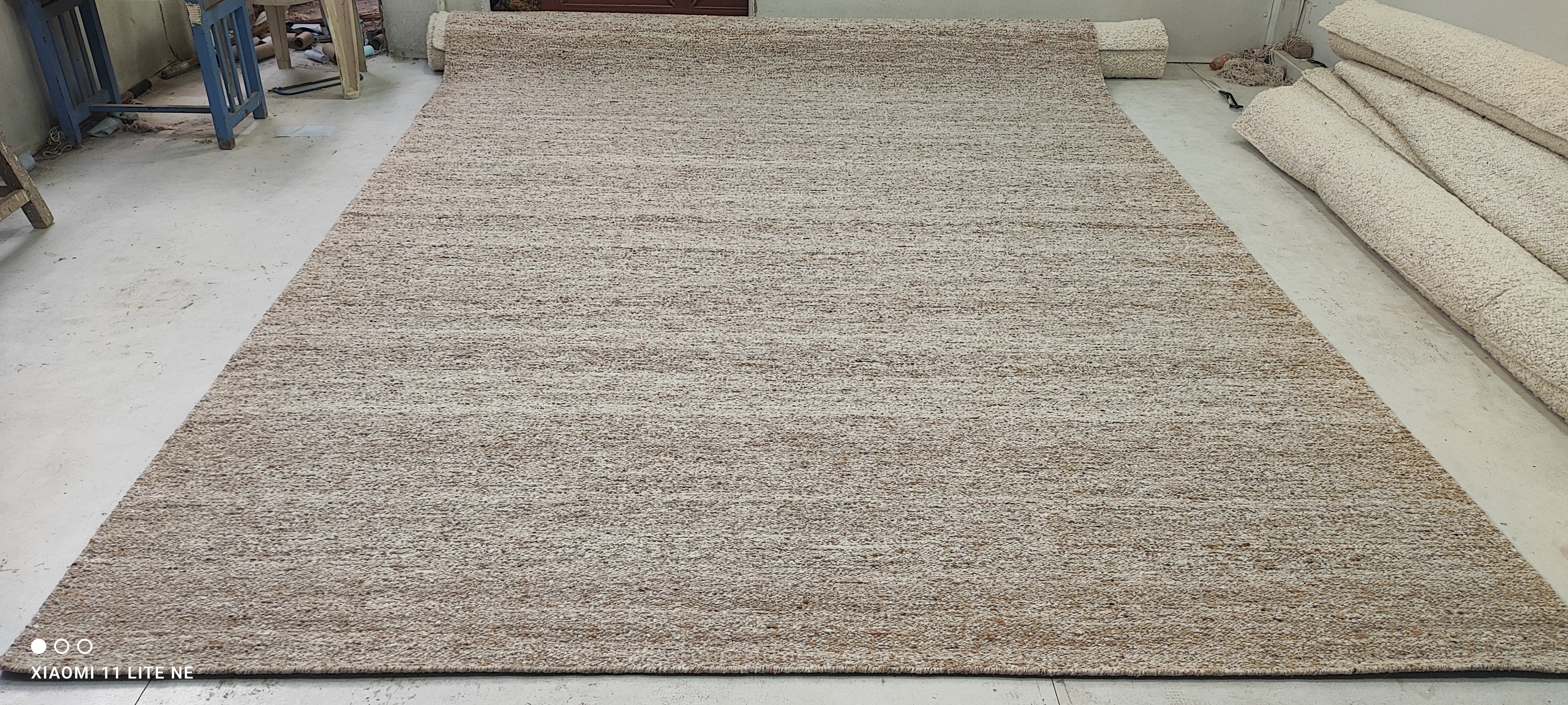 Aaron Jacobs Beige Handwoven Modern Durrie Rug (Multiple Sizes)