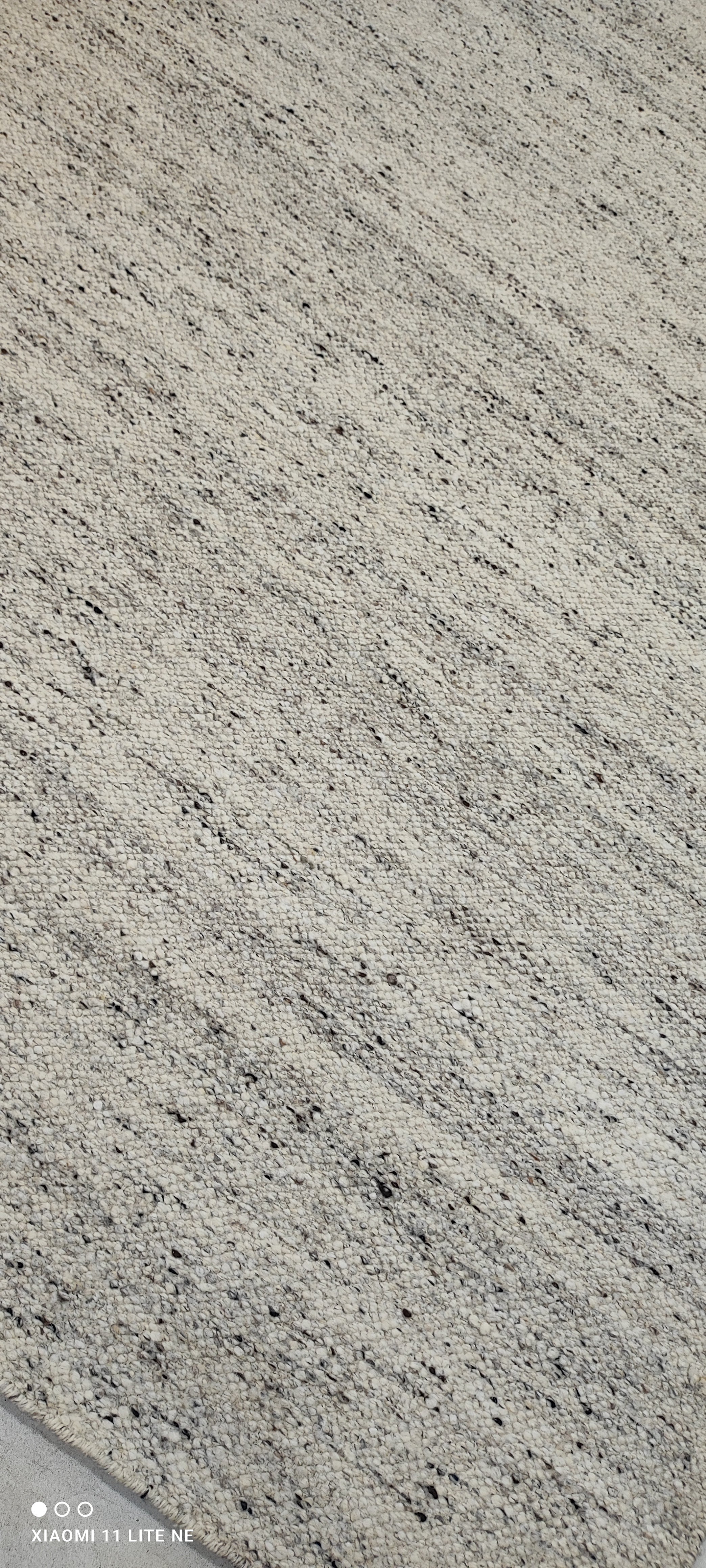 Zak Steiner White & Grey Handwoven Modern Durrie Rug (Multiple Sizes)