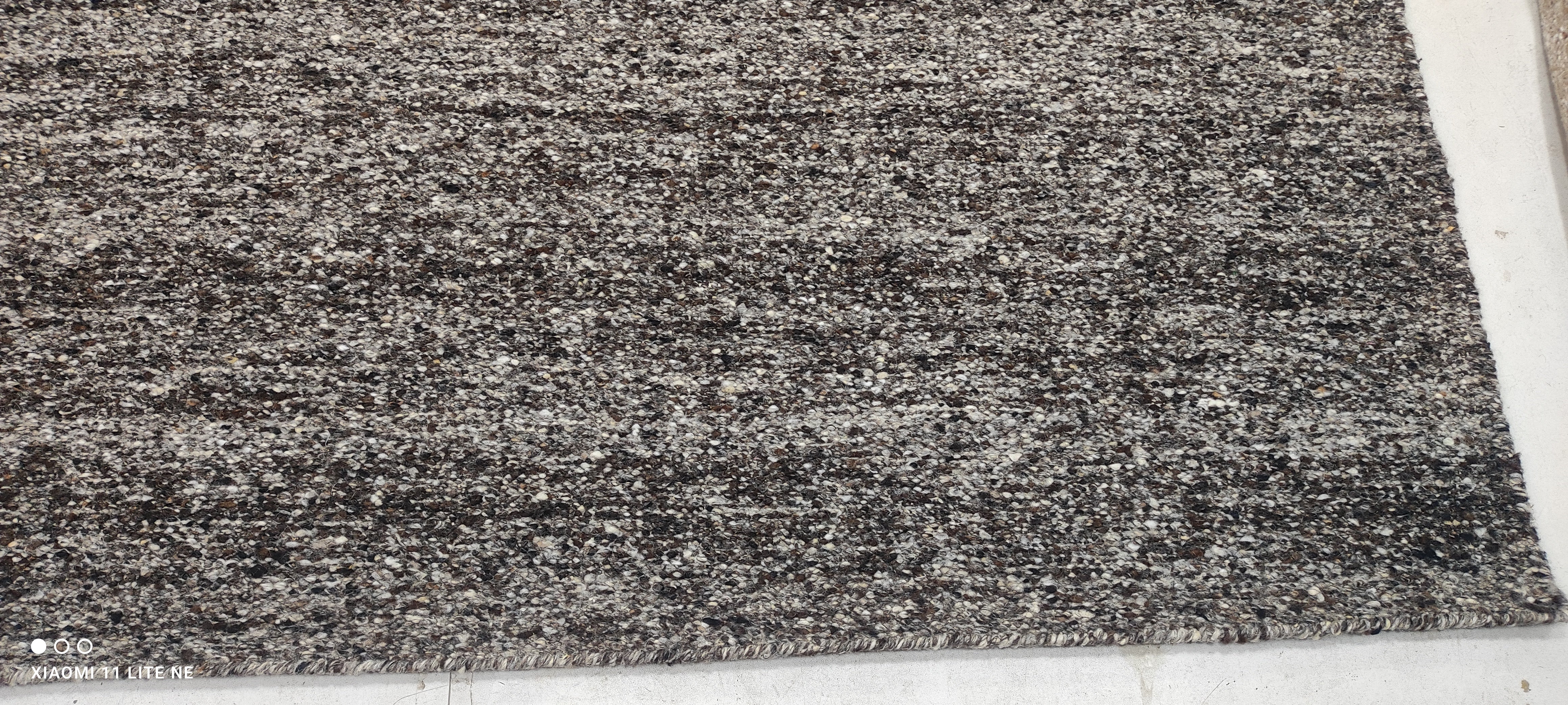 Dominic Fike Charcoal Handwoven Modern Durrie Rug (Multiple Sizes)