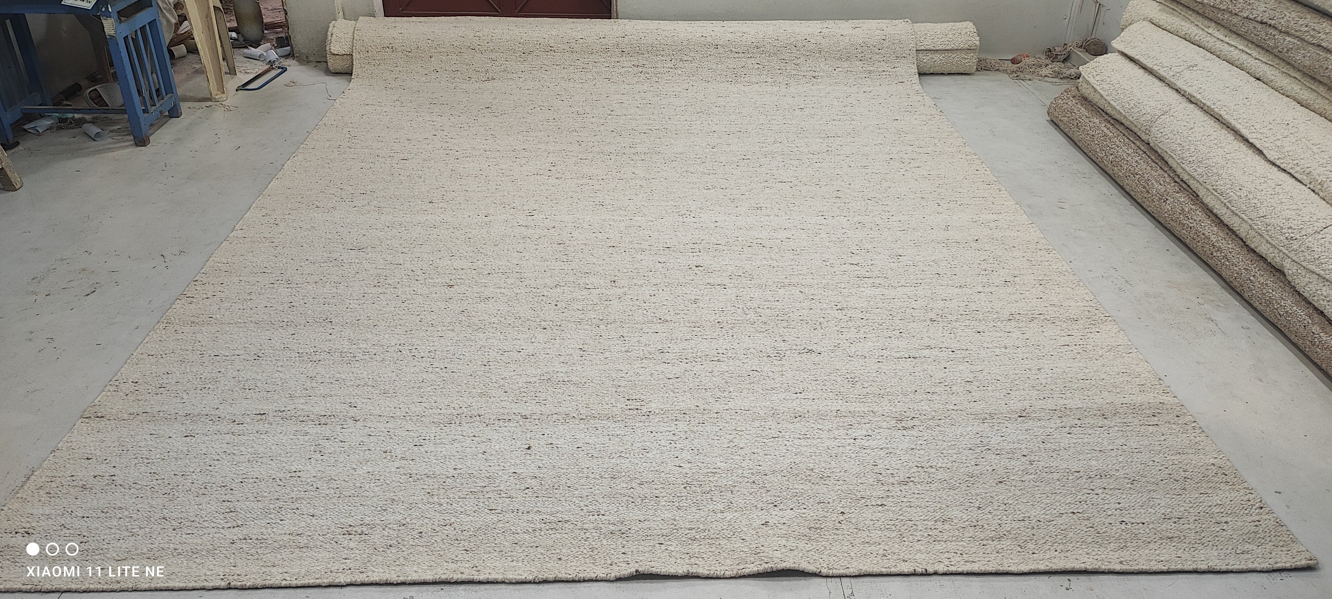 Austin Abrams Cream Handwoven Modern Durrie Rug (Multiple Sizes)
