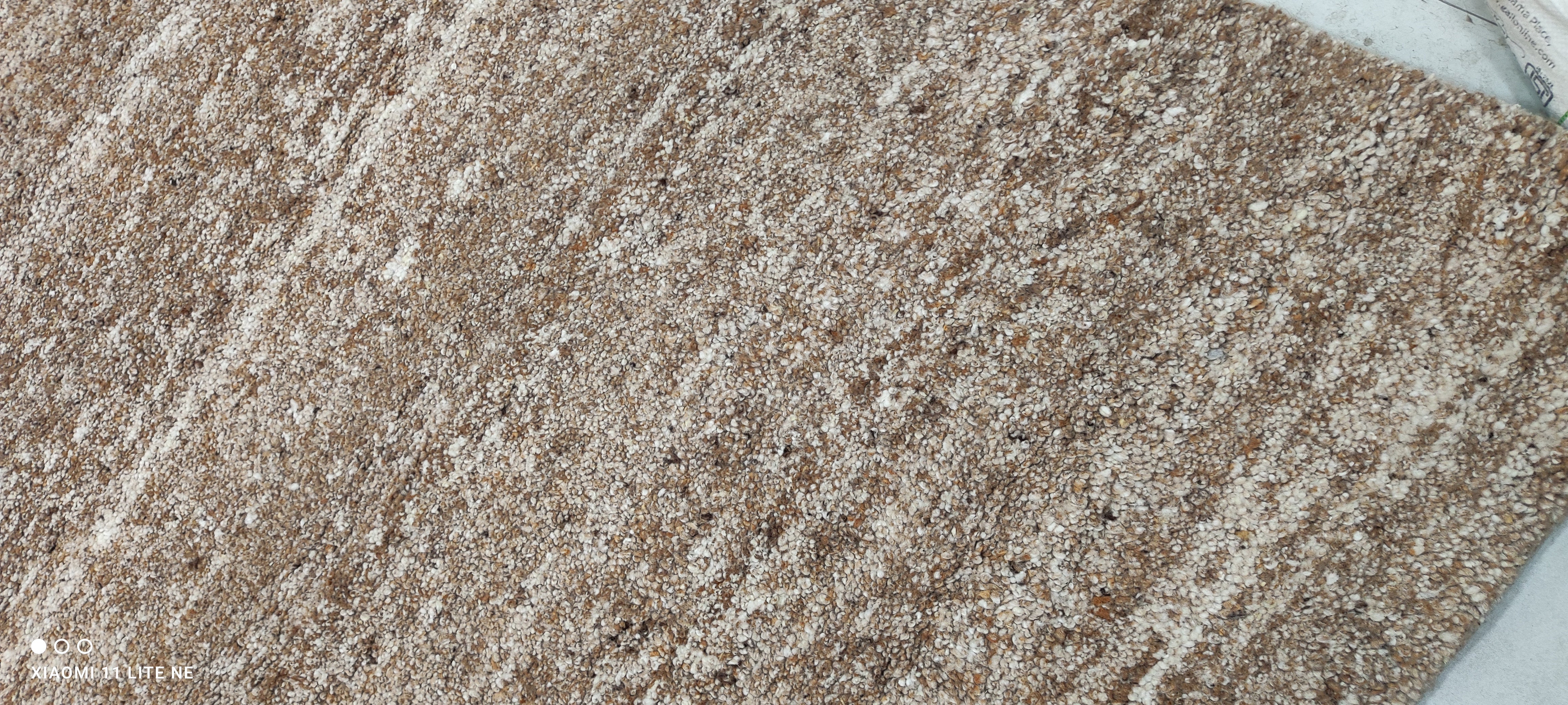 Javon Walton Brown Handwoven Modern Durrie Rug (Multiple Sizes)