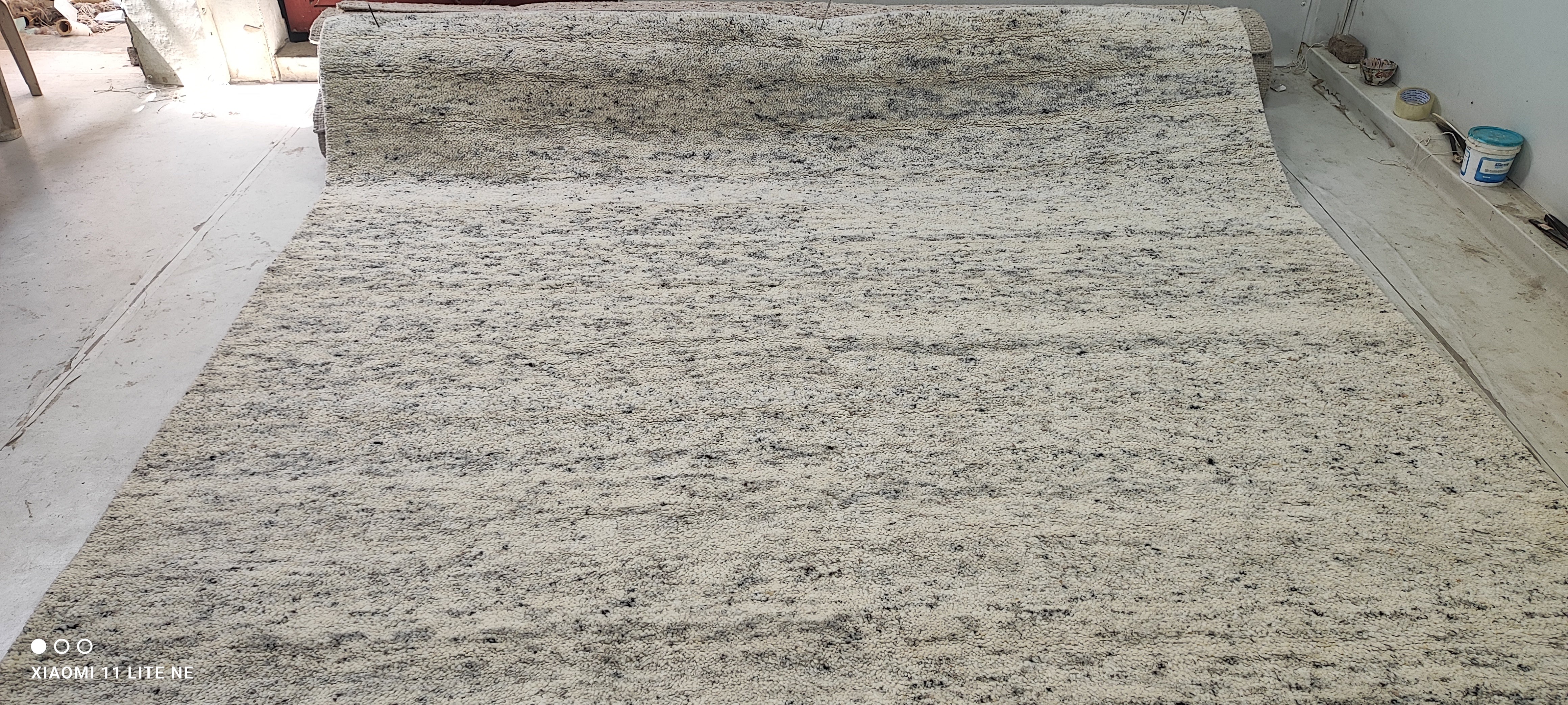 Cal Jacobs Grey Handwoven Modern Durrie Rug (Multiple Sizes)