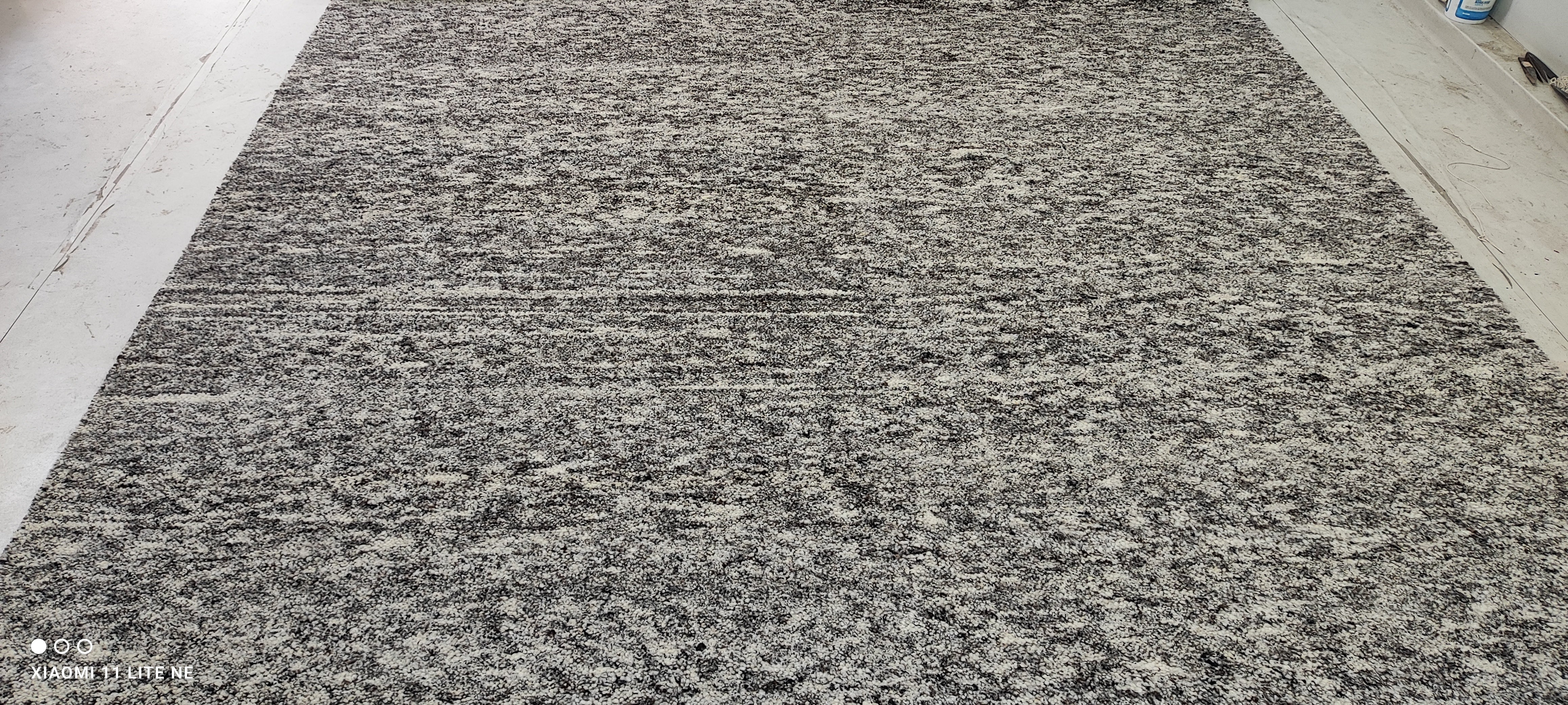Nate Jacobs Dark Grey Handwoven Modern Durrie Rug (Multiple Sizes)