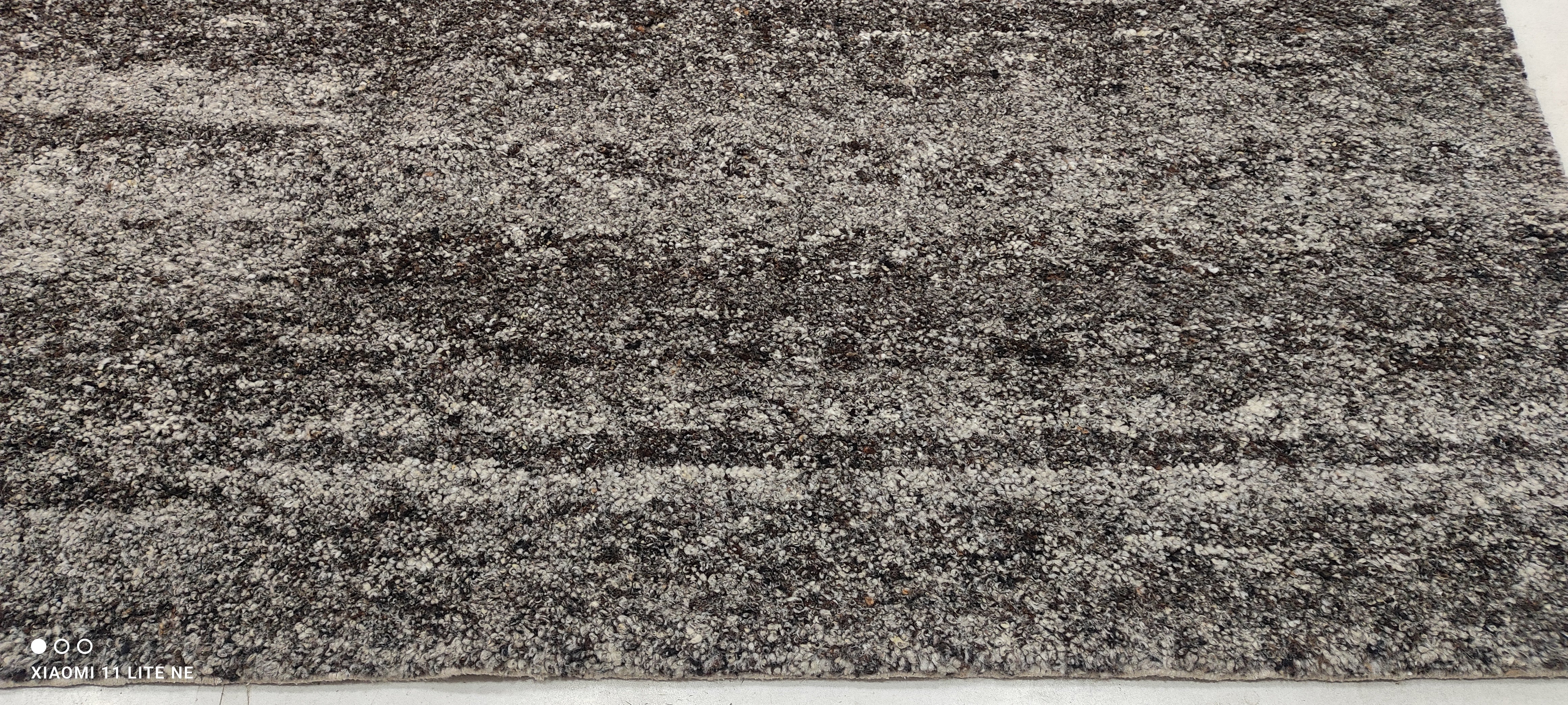 Jacob Elordi Dark Grey Handwoven Modern Durrie Rug (Multiple Sizes)