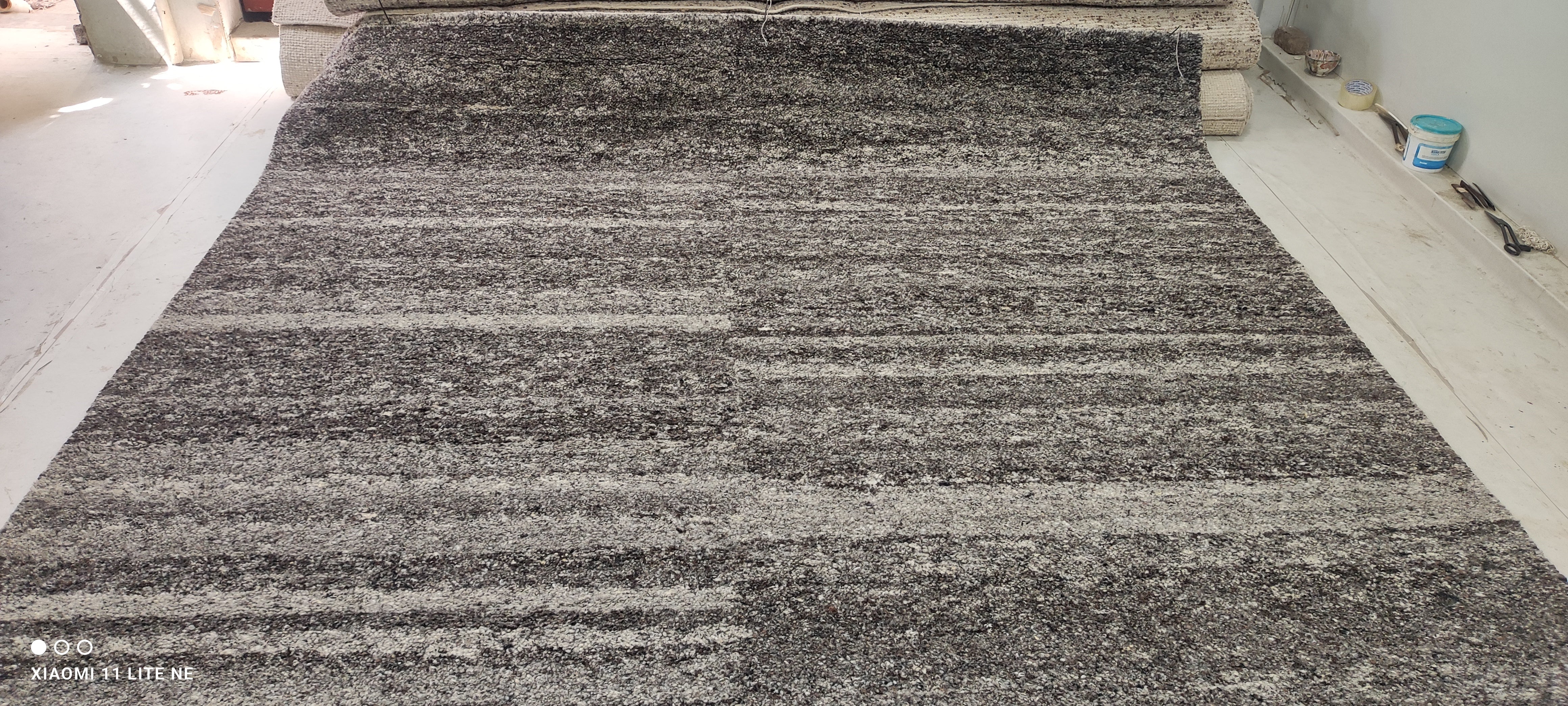 Jacob Elordi Dark Grey Handwoven Modern Durrie Rug (Multiple Sizes)