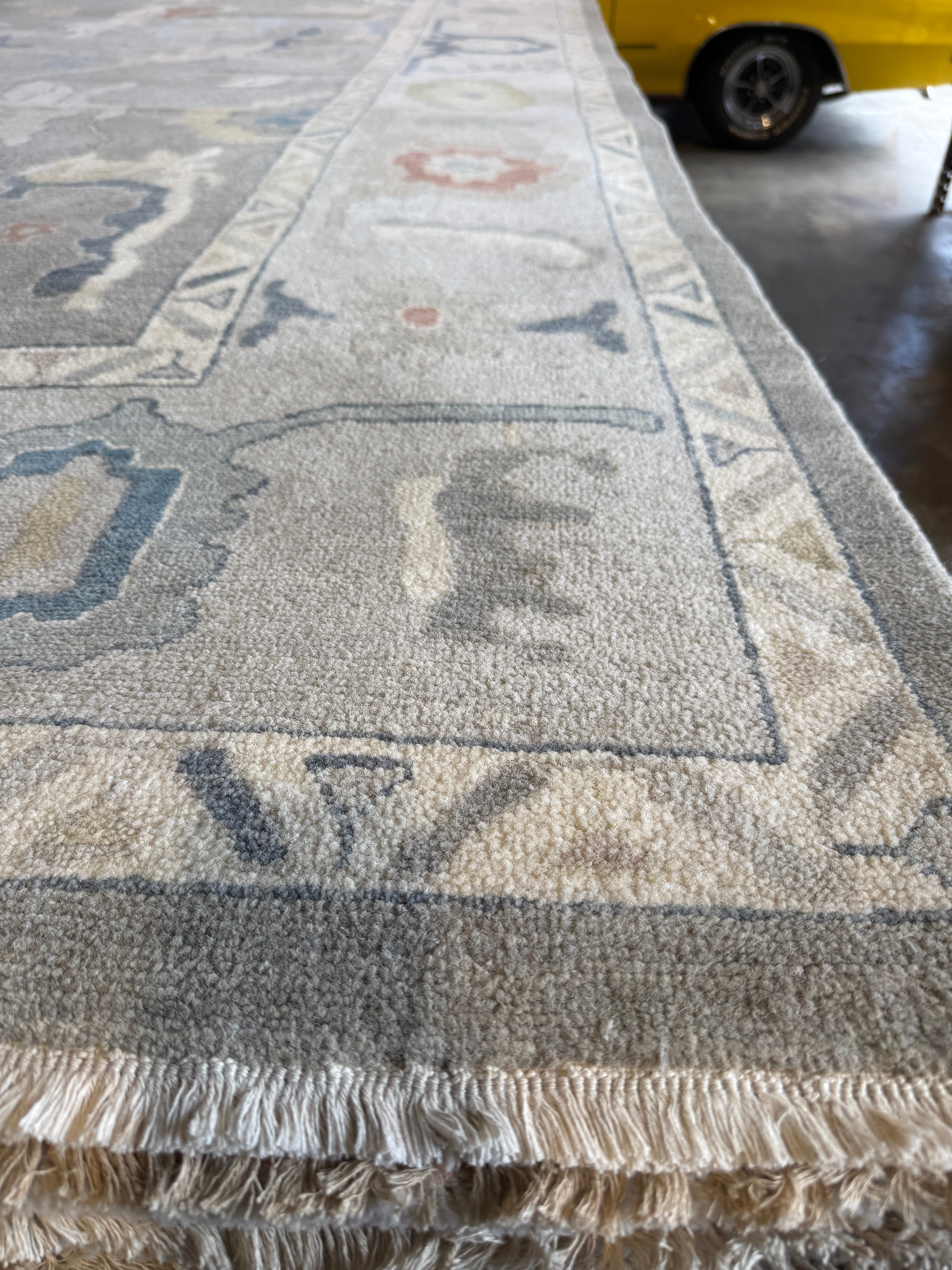 Yasmine Cope 9x11.9 Grey Hand-Knotted Rug
