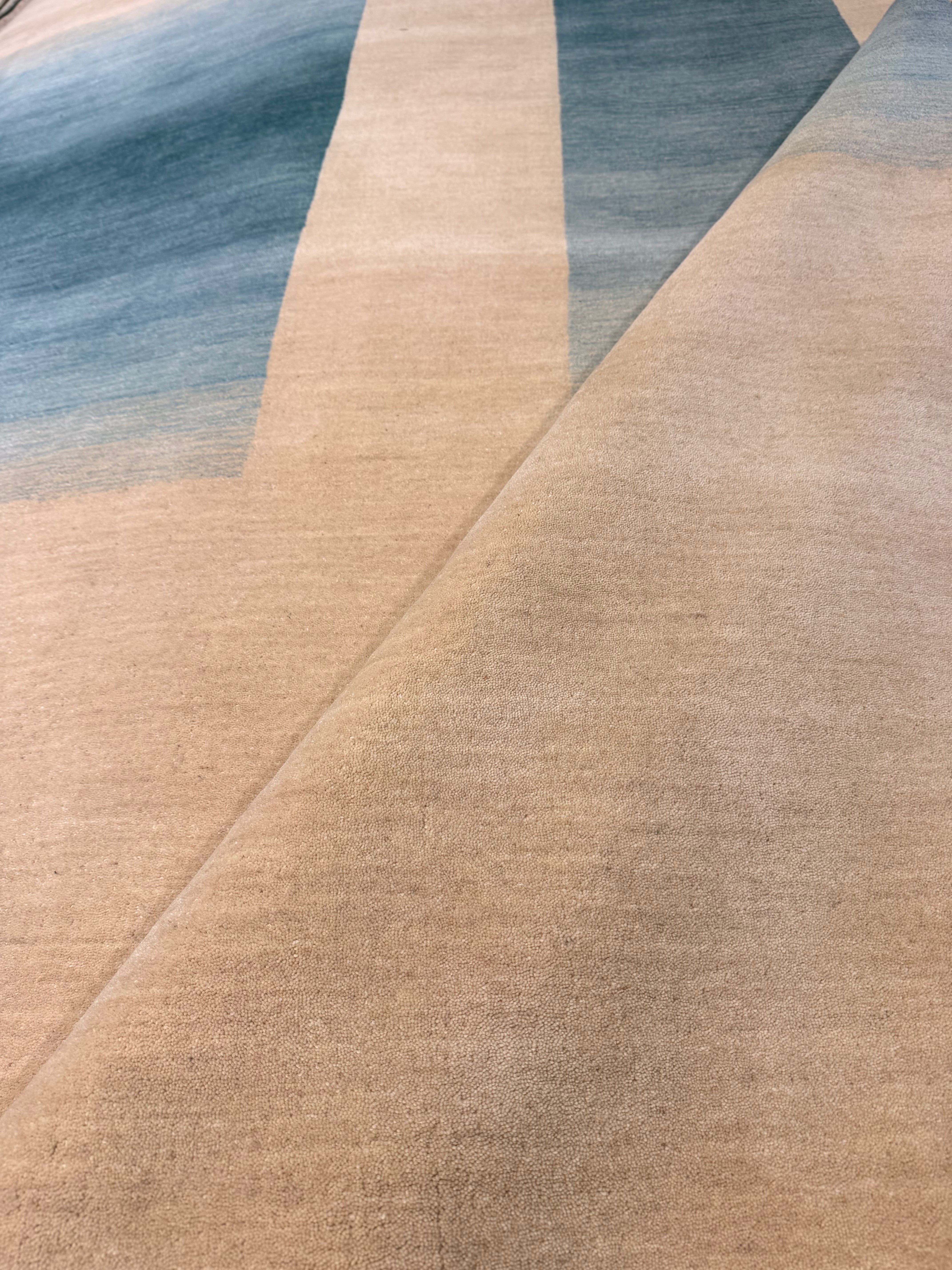 Aretha 8x11  Ivory and Blue Handwoven Modern Rug