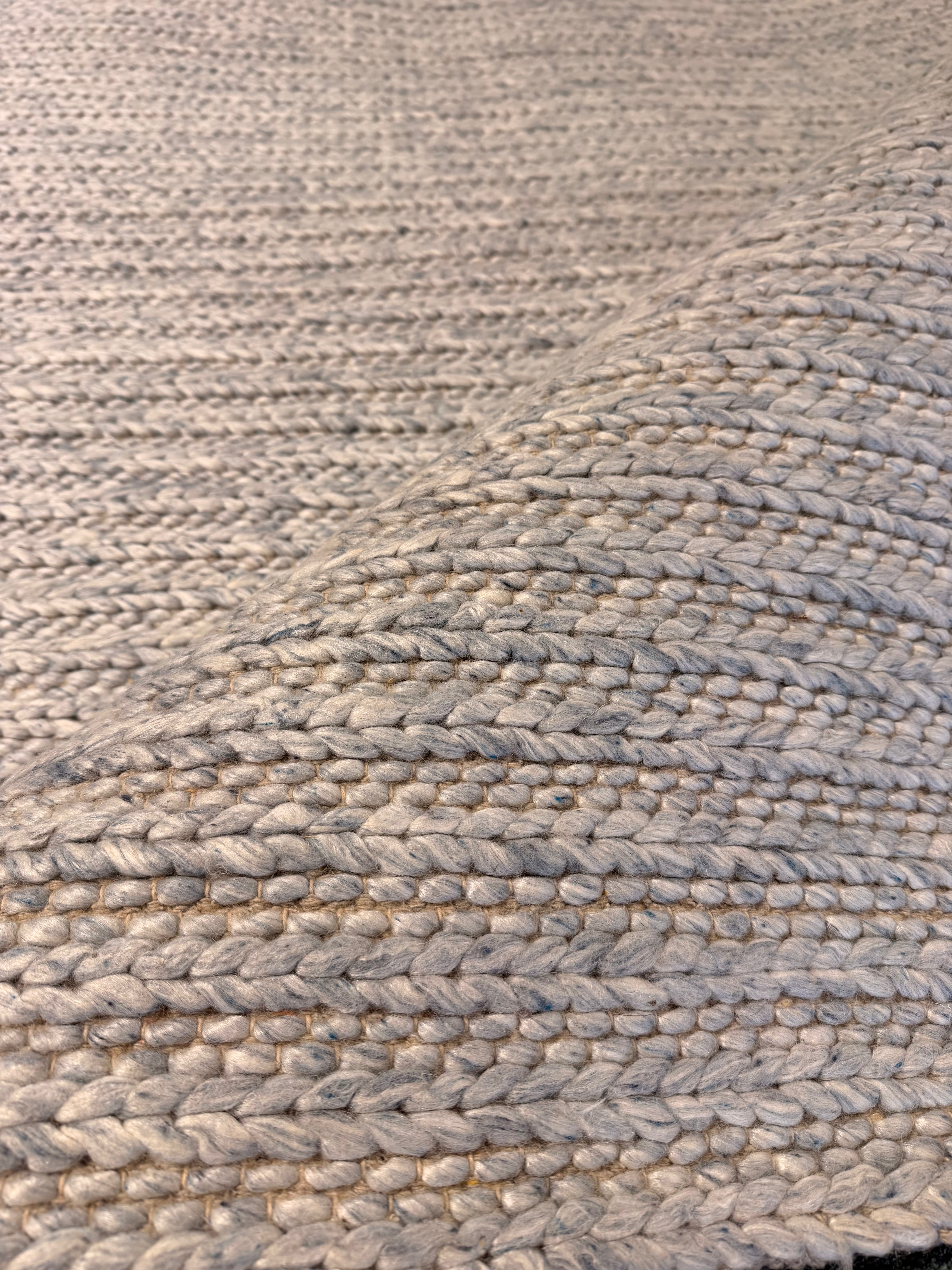 Roman Roy 7.6x10.3 Handwoven Pet Durrie Natural Soumak