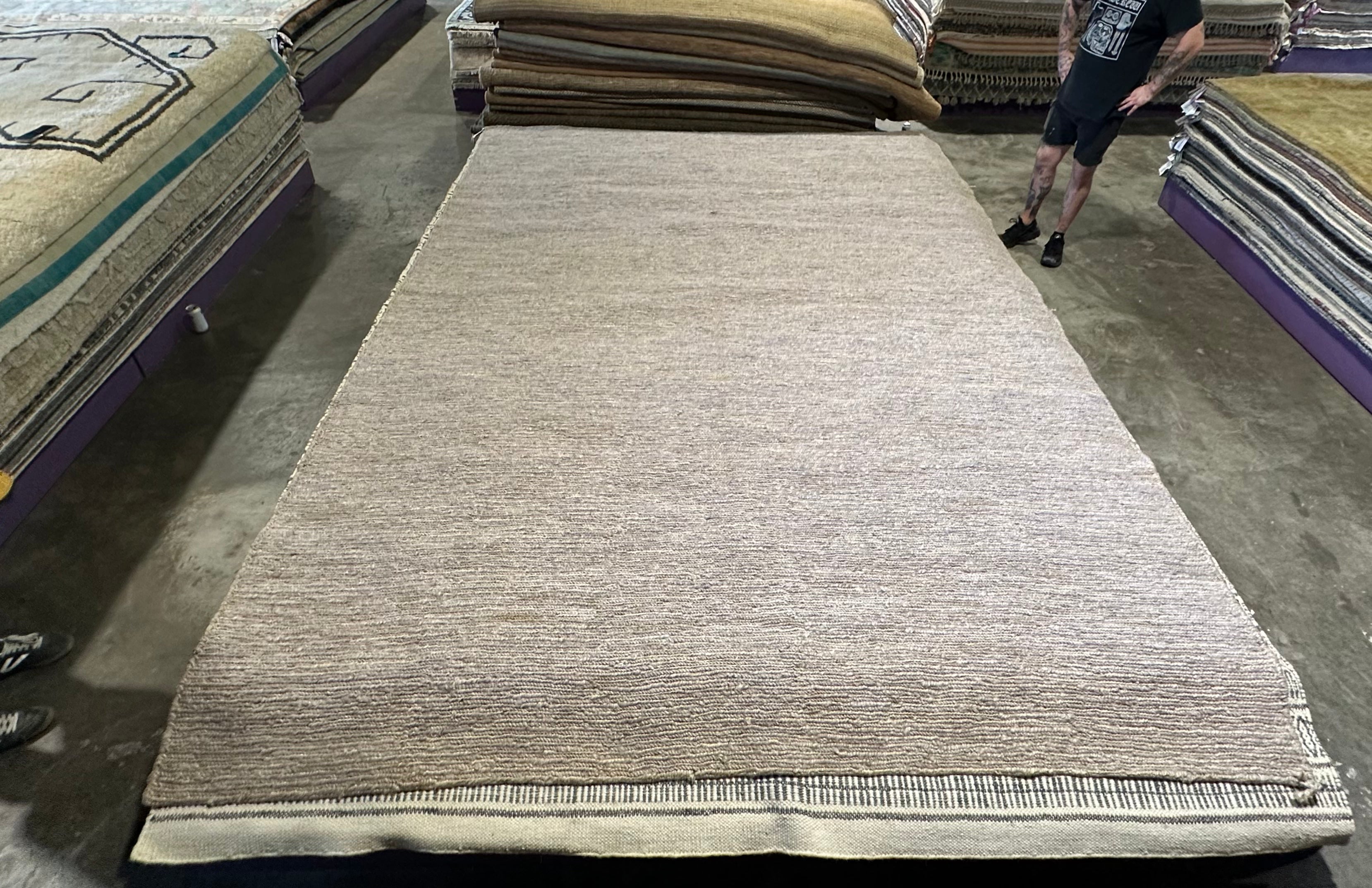 Gloria Stivic 10x14 Lavender Silver Grey Jute Rug
