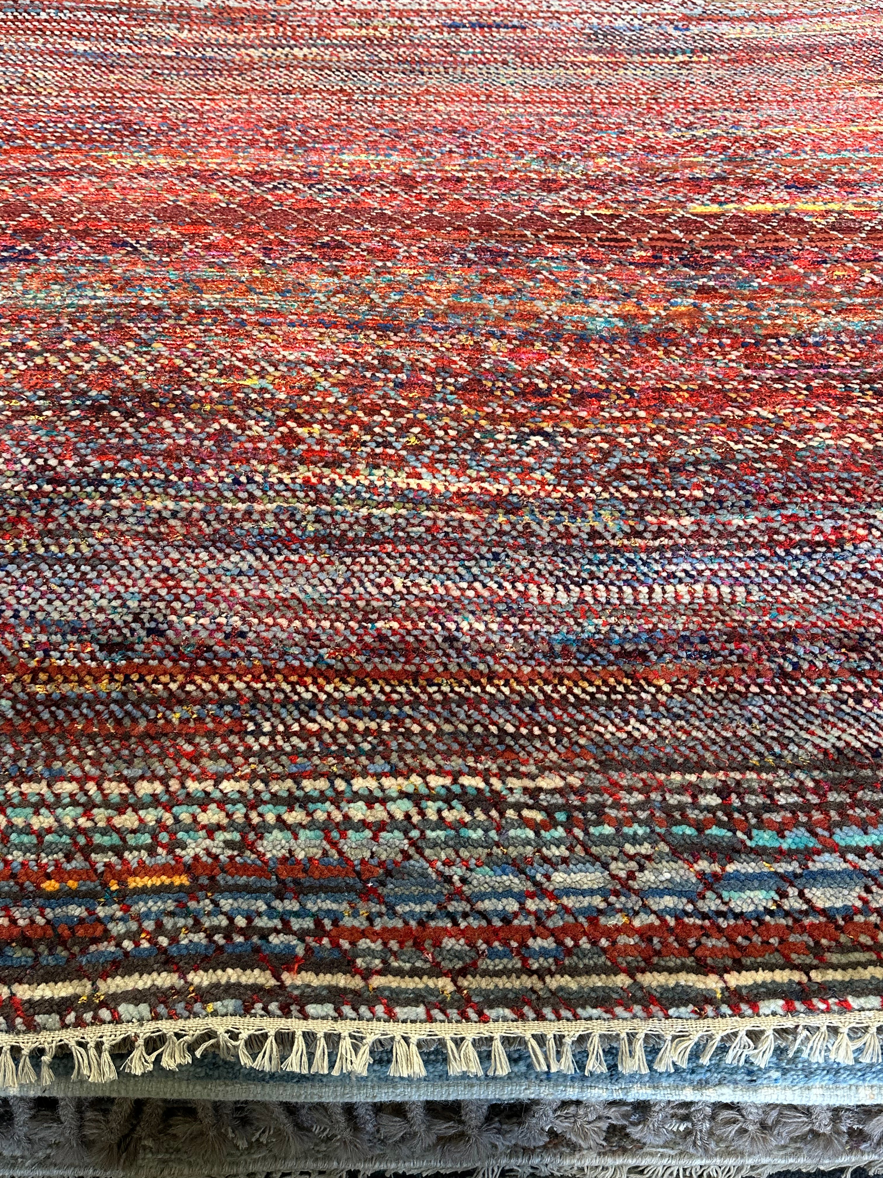 Garko 8x10.3 Hand-Knotted Red Mix Modern