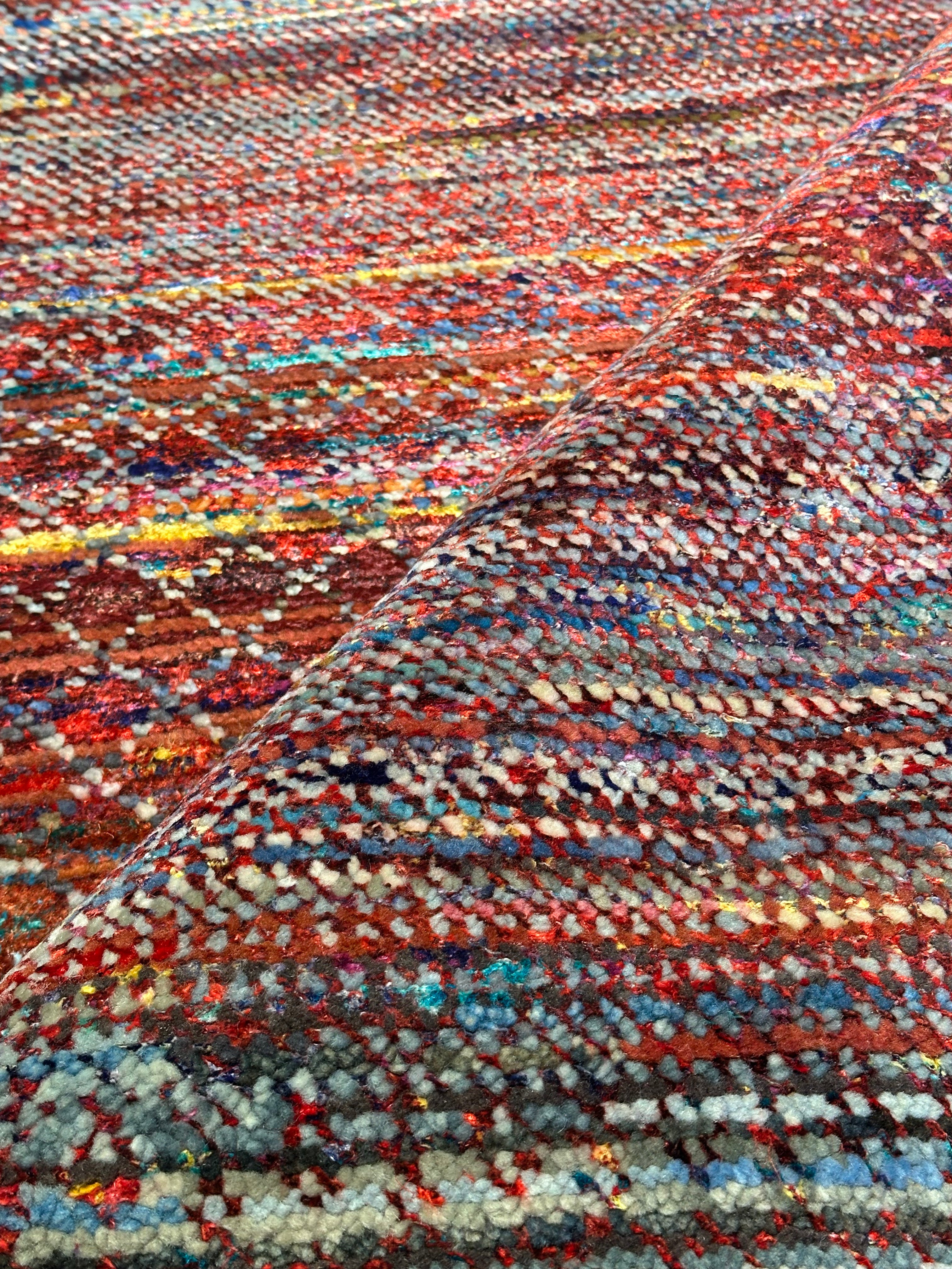 Garko 8x10.3 Hand-Knotted Red Mix Modern