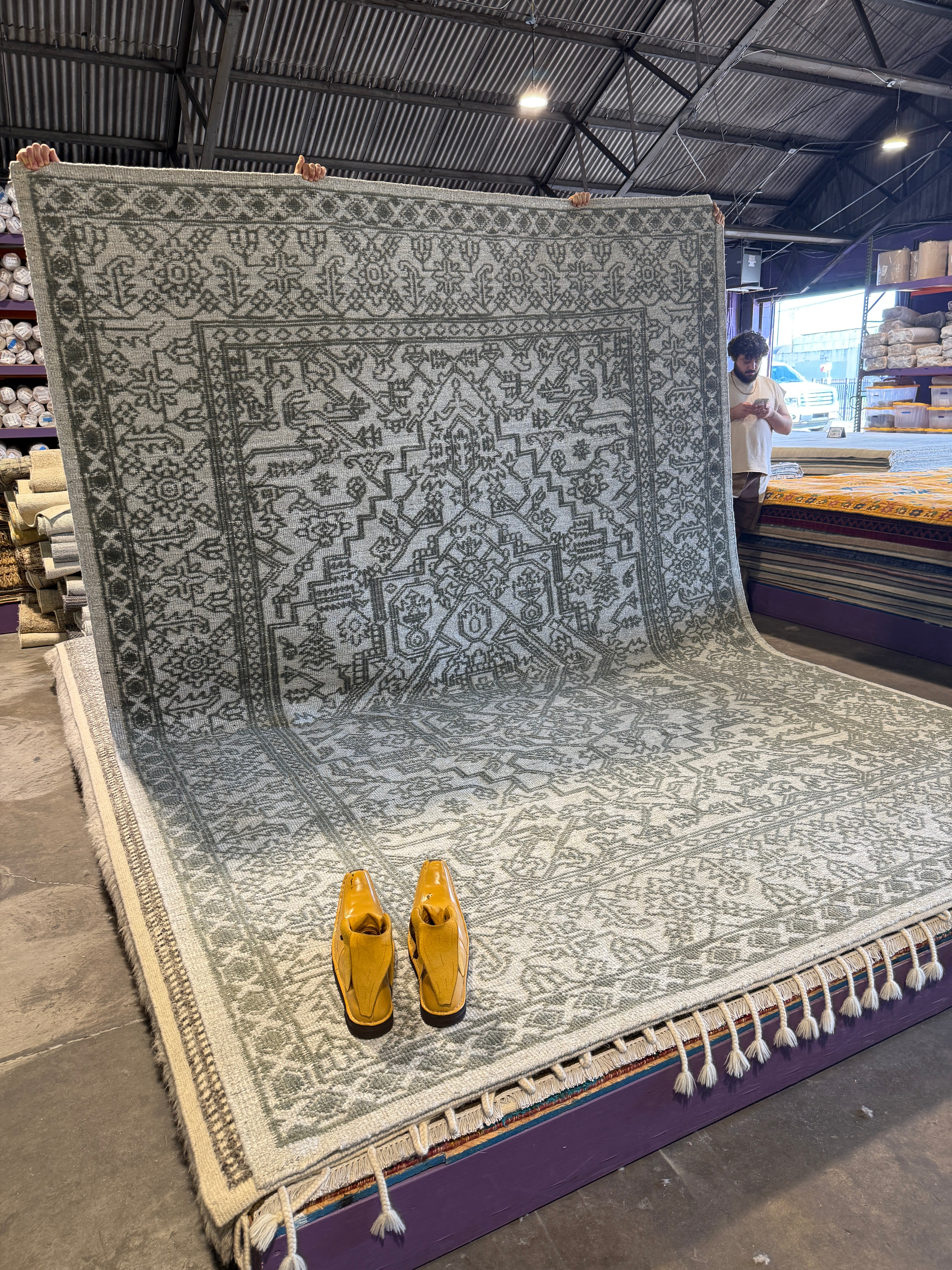 Menudo 9x12 Green and Grey Hand-Knotted Modern Abstract Rug