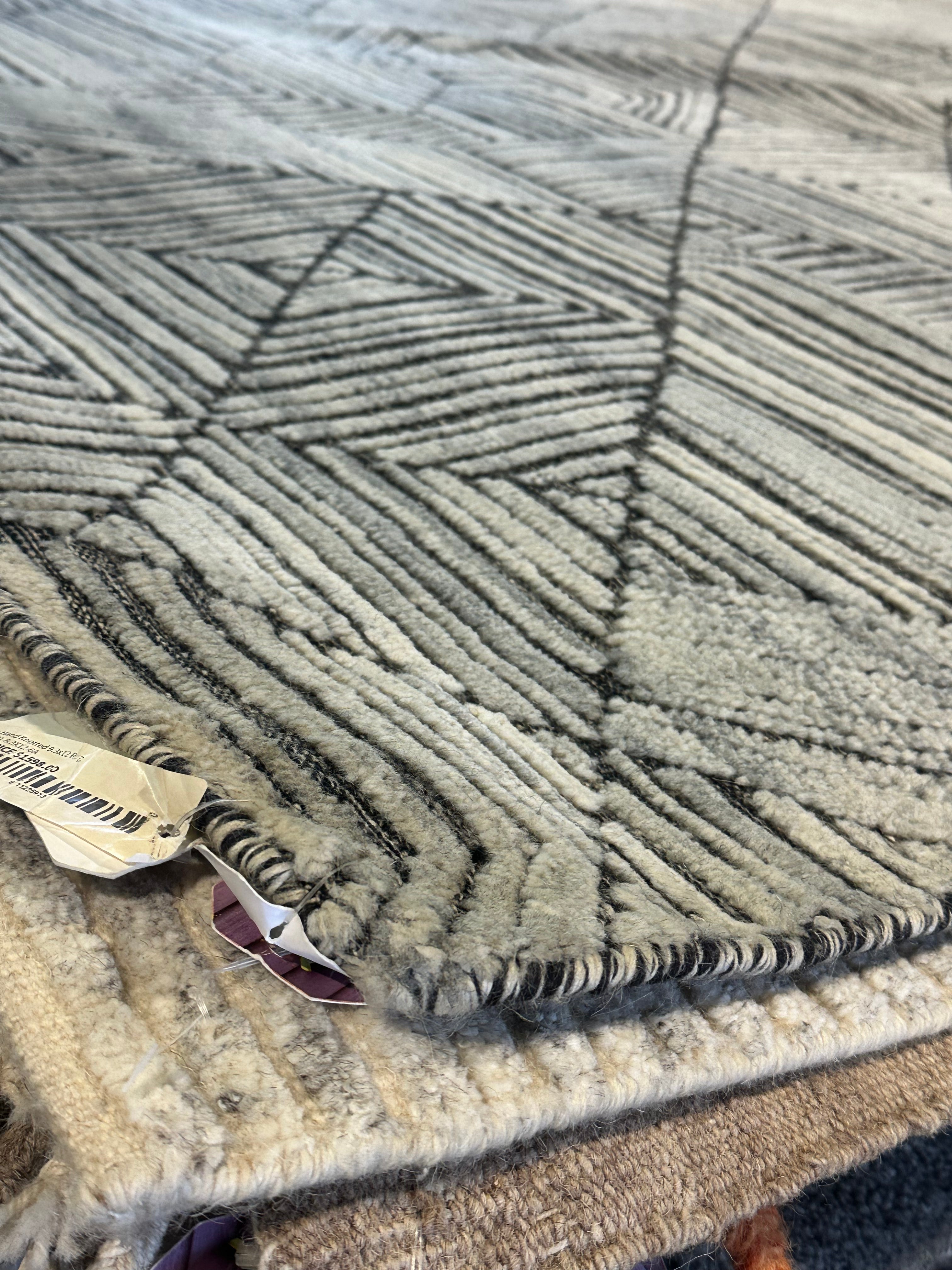 Laslo 9.3x12 Hand-Knotted Modern Black & White Rug CLEARANCE